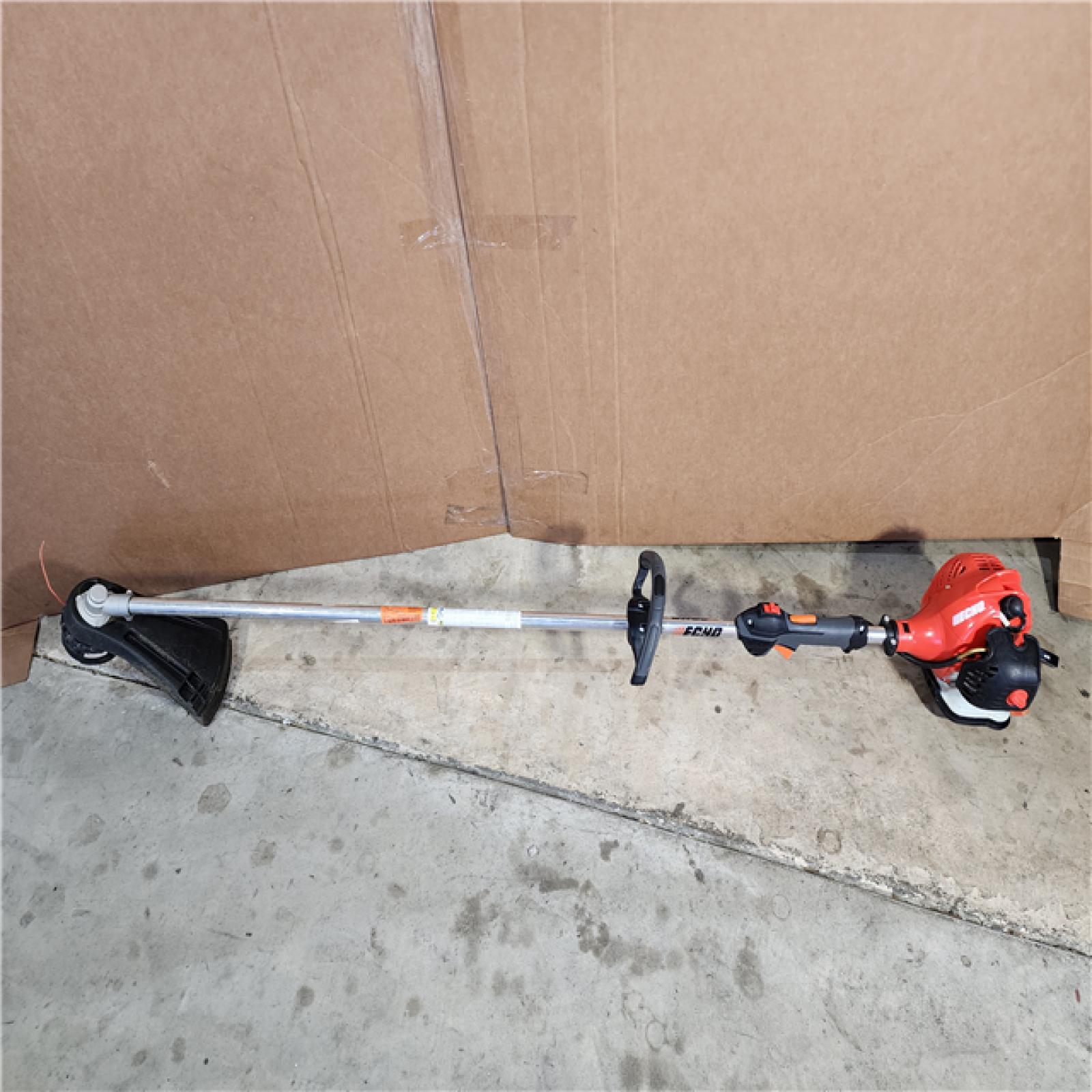 HOUSTON LOCATION - AS-IS 21.2 Cc Gas 2-Stroke Straight Shaft String Trimmer