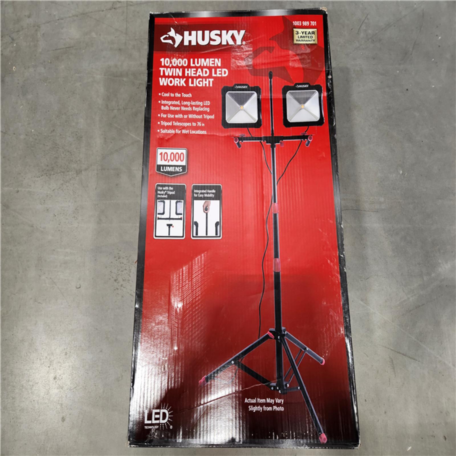 Like New Husky 10000 Lumens Twin Head LED Work Light with Tripod