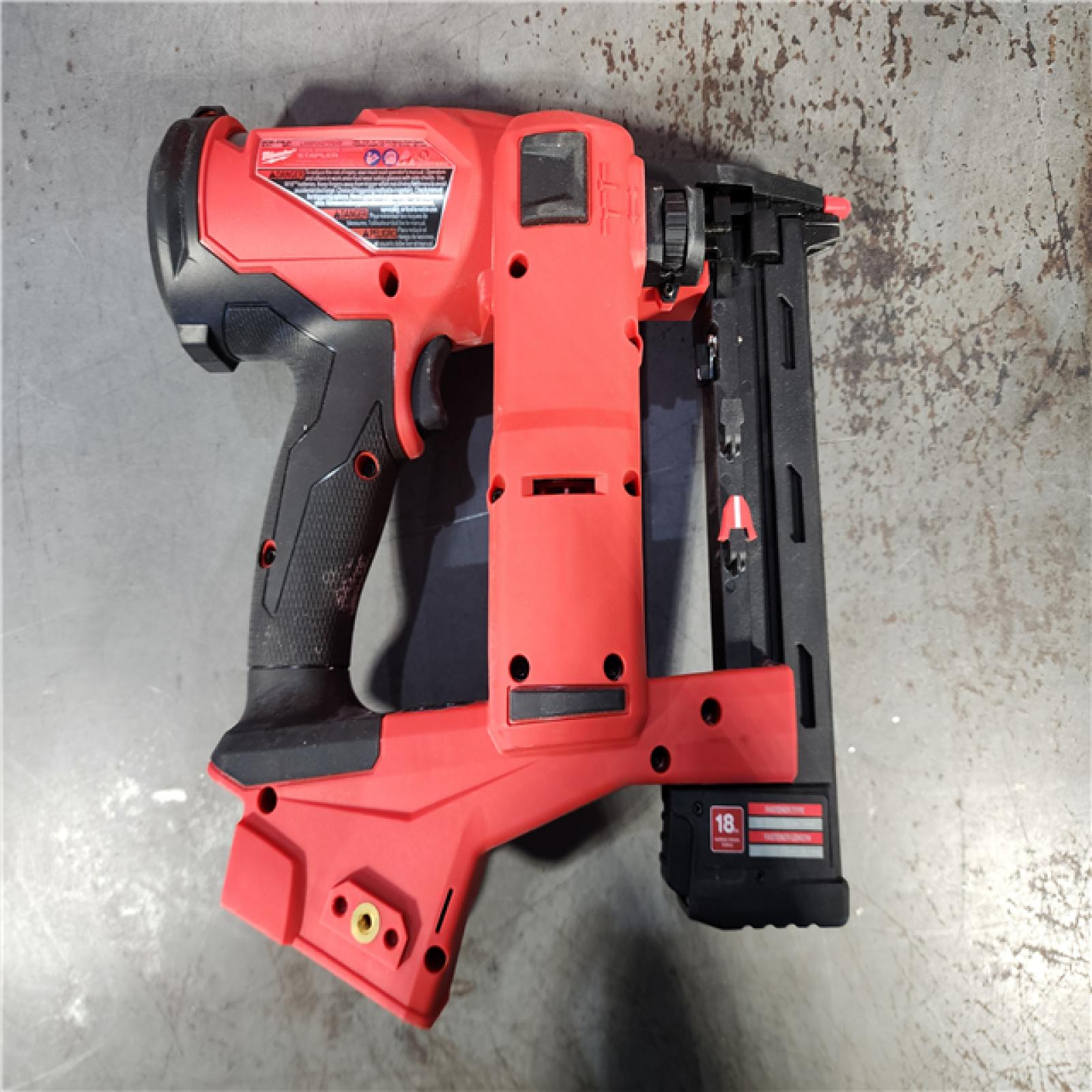 HOUSTON LOCATION - AS-IS M18 FUEL 18-Volt Lithium-Ion Brushless Cordless 18-Gauge 1/4 in. Narrow Crown Stapler (Tool-Only)