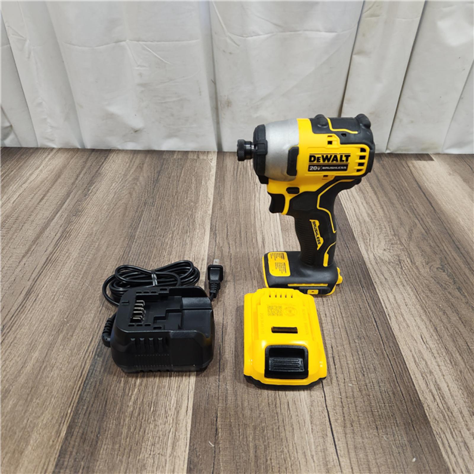 AS IS DEWALT ATOMIC 20V MAX* Brushless Cordless Compact 1/4 in. Impact Driver Kit