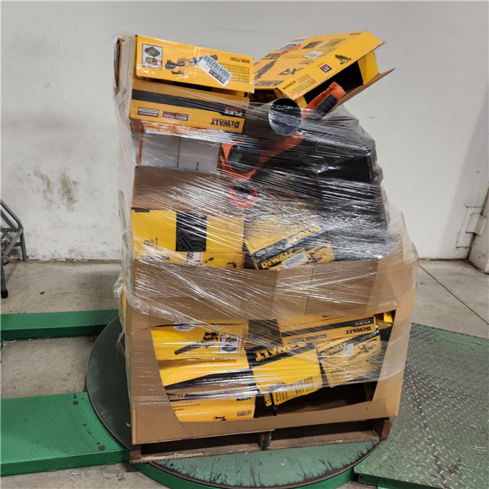 Dallas Location - As-Is DEWALT Tool Pallet