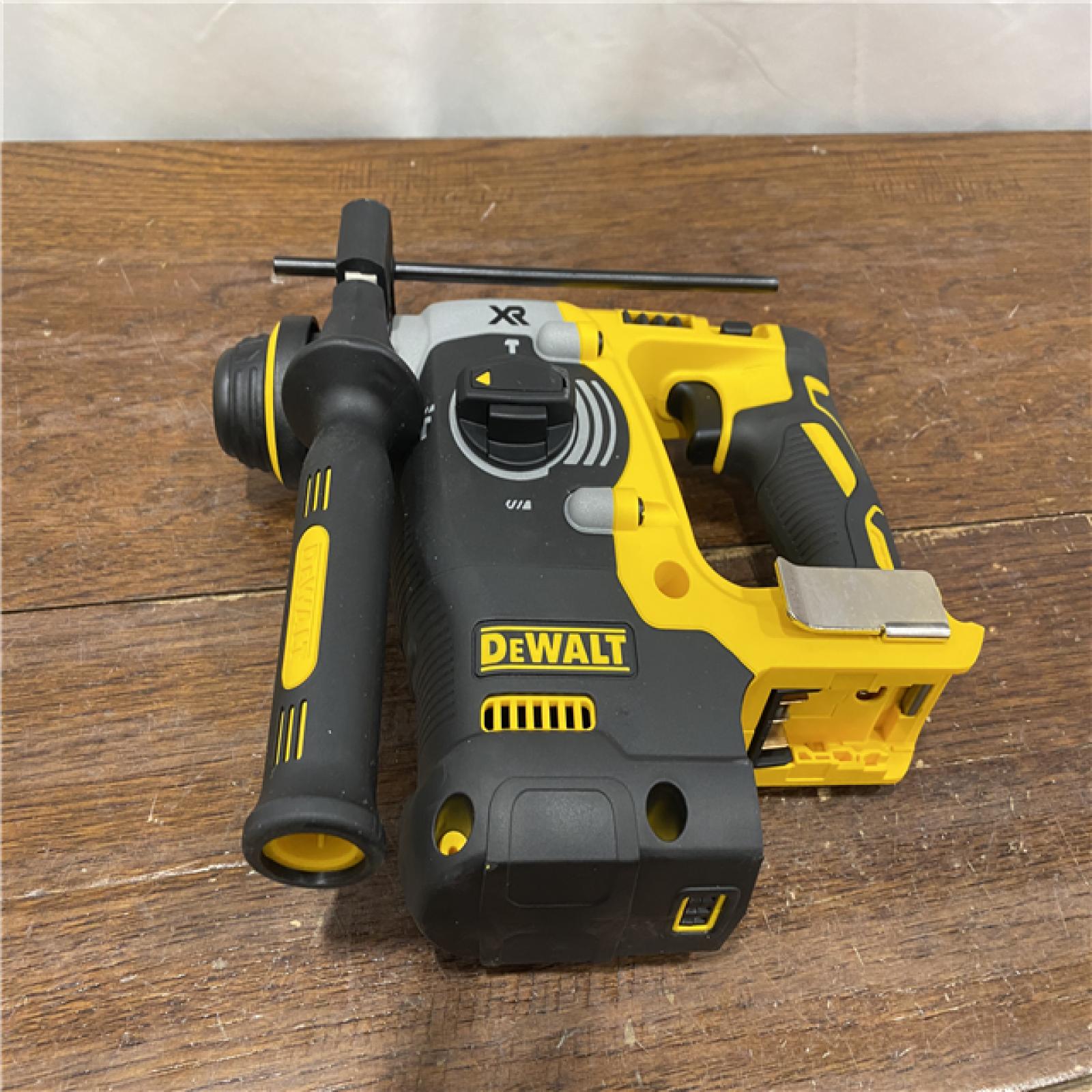 AS-ISDewalt | SDS 20-V Cordless Rotary Hammer