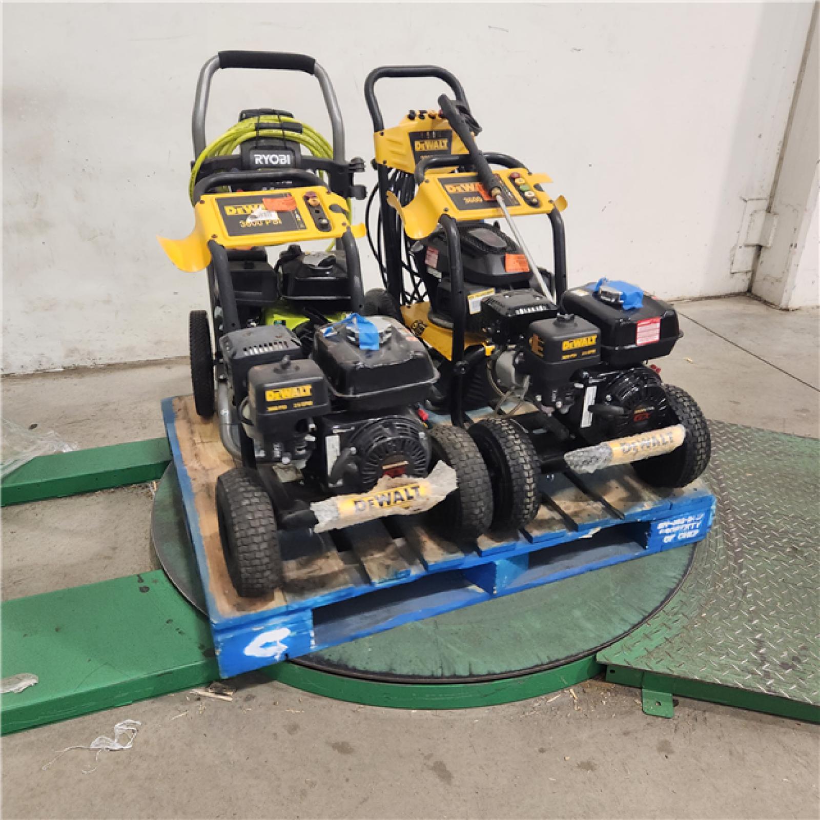 Dallas Location - As-Is GAS PRESSURE WASHER (Lot Of 4)