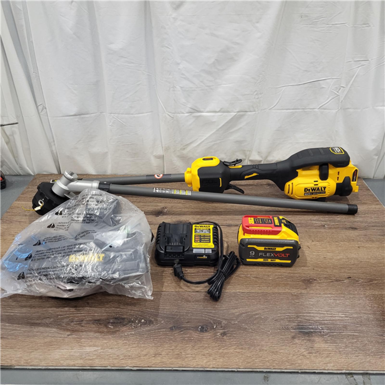 AS-IS FLEXVOLT 60V MAX 17 in. Cordless Battery Powered Attachment Capable Trimmer Kit with (1) FLEXVOLT 3 Ah Battery & Charger