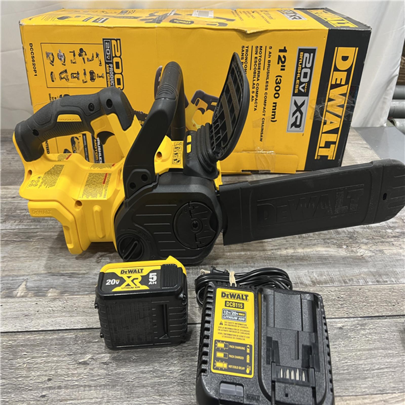 AS-IS DEWALT 20V MAX Brushless Cordless 12in. Chainsaw Kit