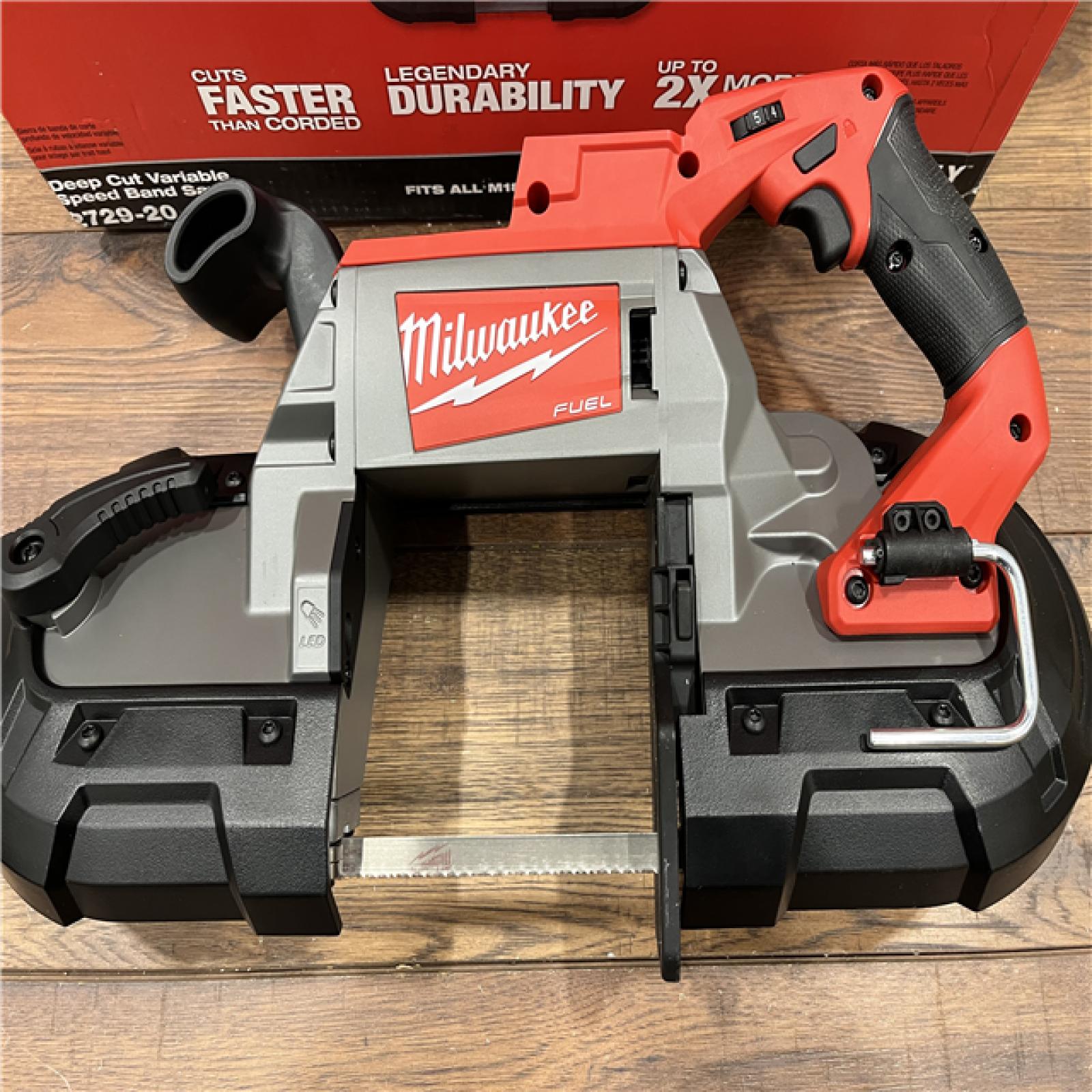 AS-IS Milwaukee 2729-20 - M18 Fuel 18V Cordless Brushless Band Saw Bare Tool