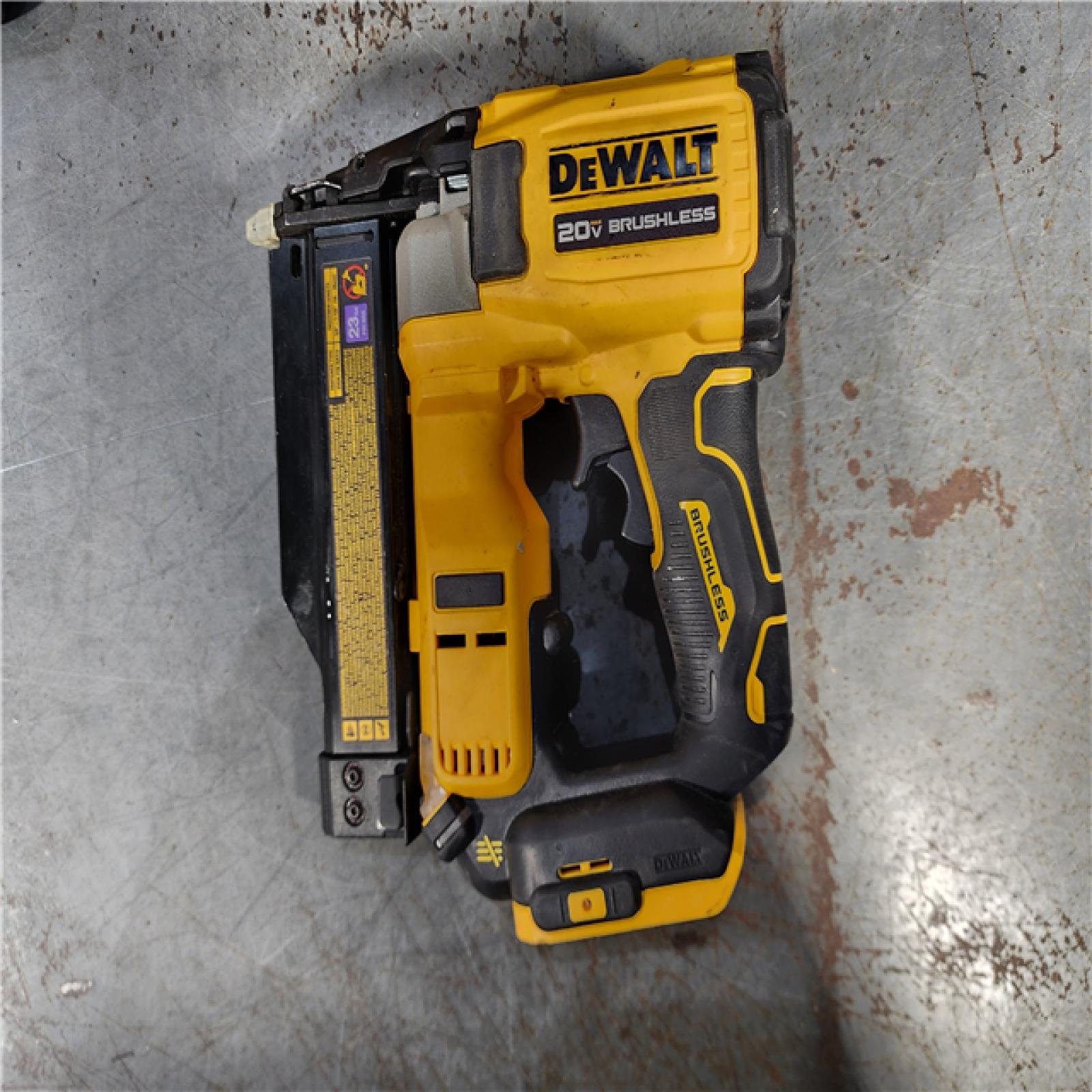 HOUSTON LOCATION - AS-IS DEWALT ATOMIC 20V MAX Lithium Ion Cordless 23 Gauge Pin Nailer Kit with 2.0Ah Battery and Charger