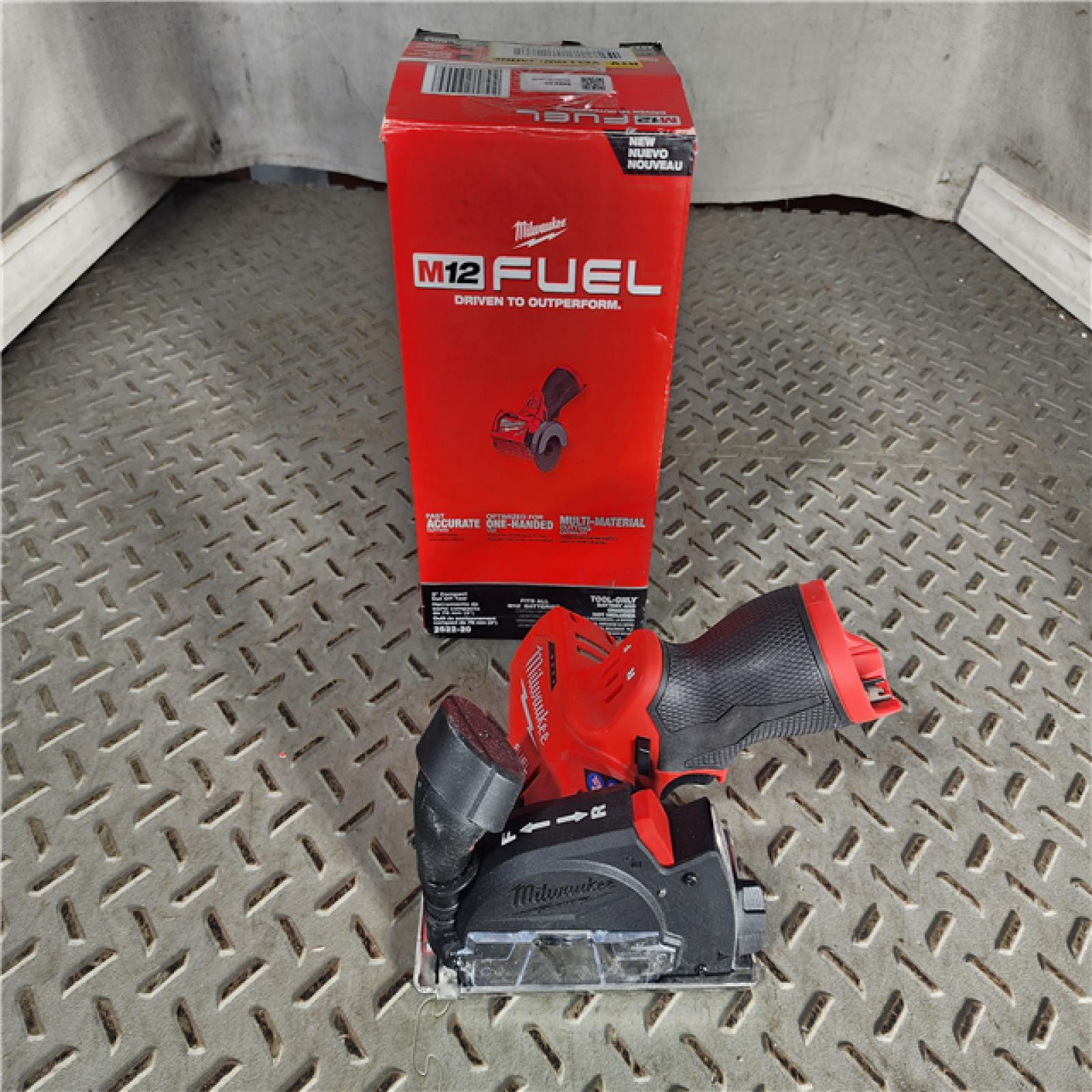 HOUSTON LOCATION - AS-IS M12 FUEL 12V Lithium-Ion Brushless Cordless 3 in. Cut Off Saw (Tool-Only)