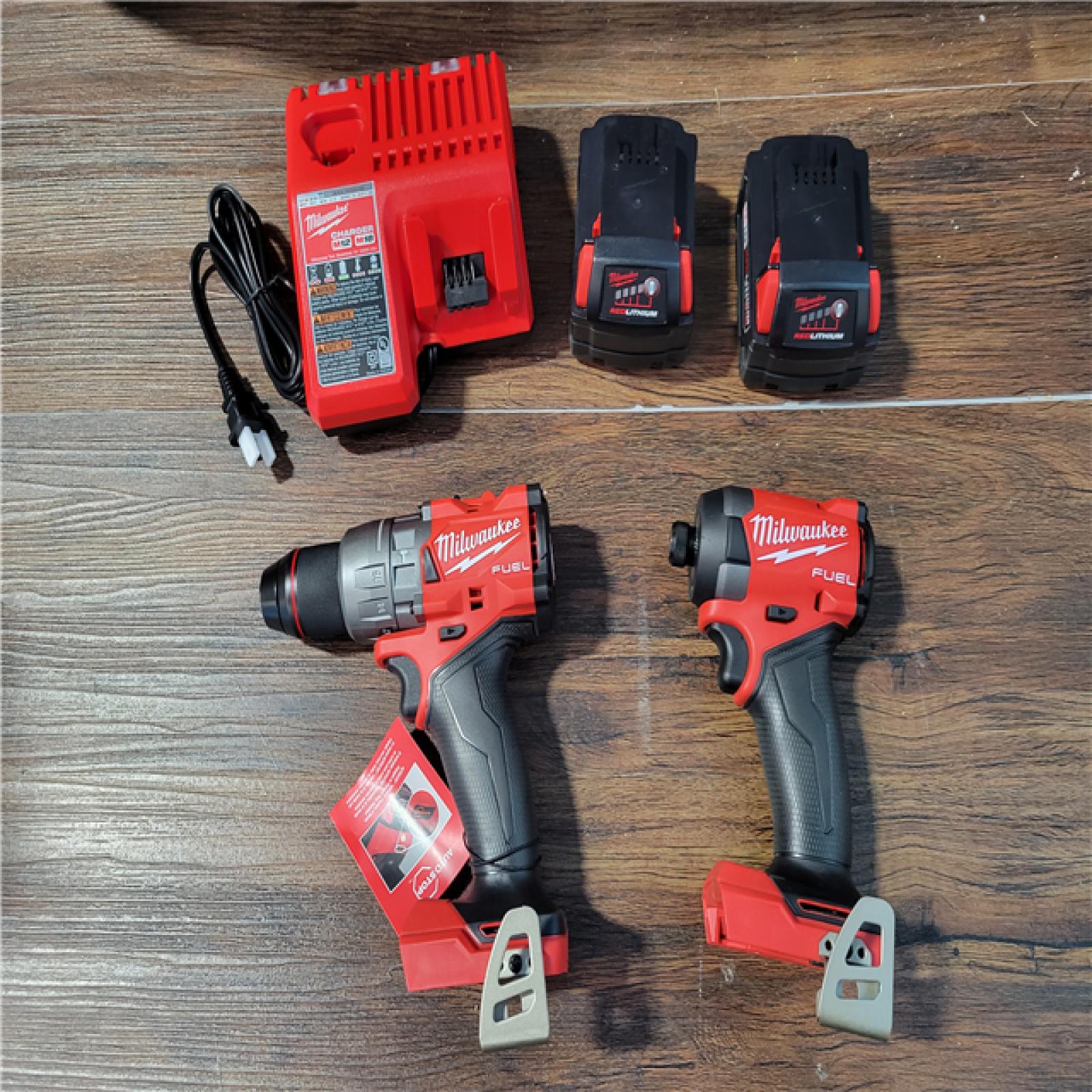 CALIFORNIA NEW MILWAUKEE M18 FUEL 2-TOOL COMBO KIT (2 BATTERIES AND CHARGER INCLUDED)