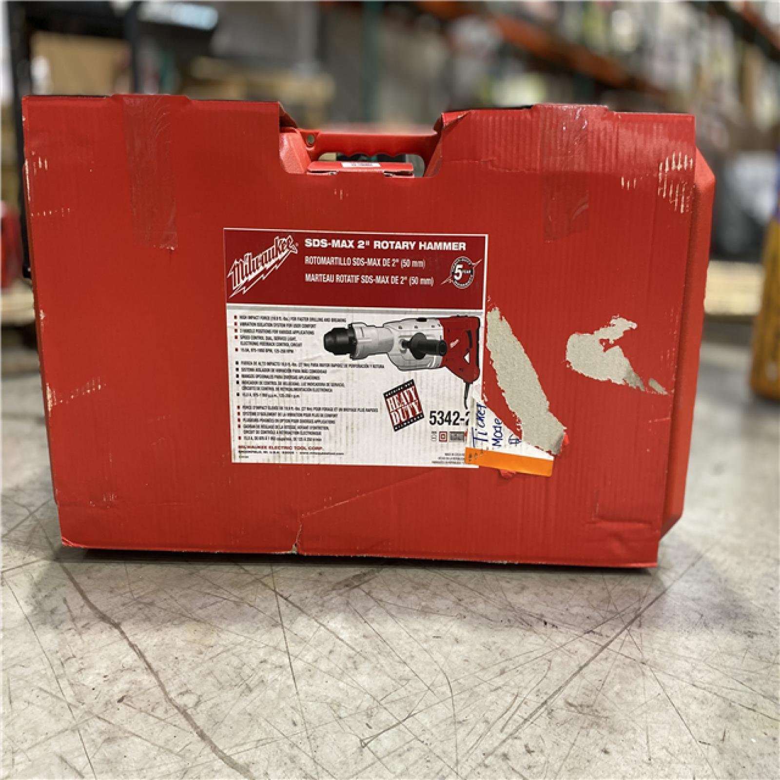 DALLAS LOCATION - Milwaukee 15 Amp Corded 2 in. SDS-Max Rotary Hammer