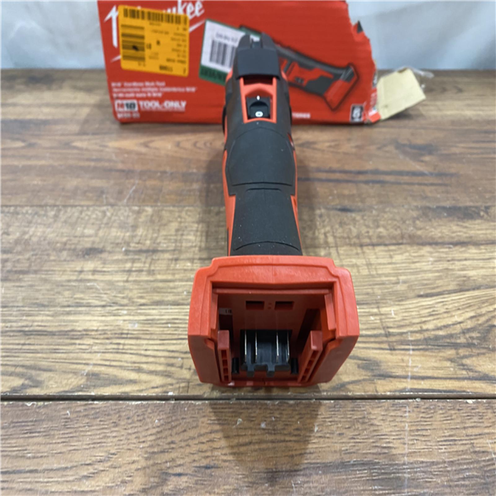 AS IS Milwaukee 2626-20 M18 Lithium-Ion Cordless Multi-Tool (Tool Only)