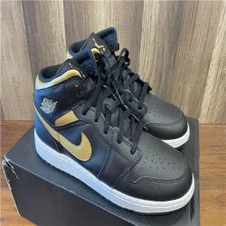 NEW! Big Kids' Air Jordan Retro 1 Mid Casual Shoes in Black/Metallic/Black Size 6.5 Leather