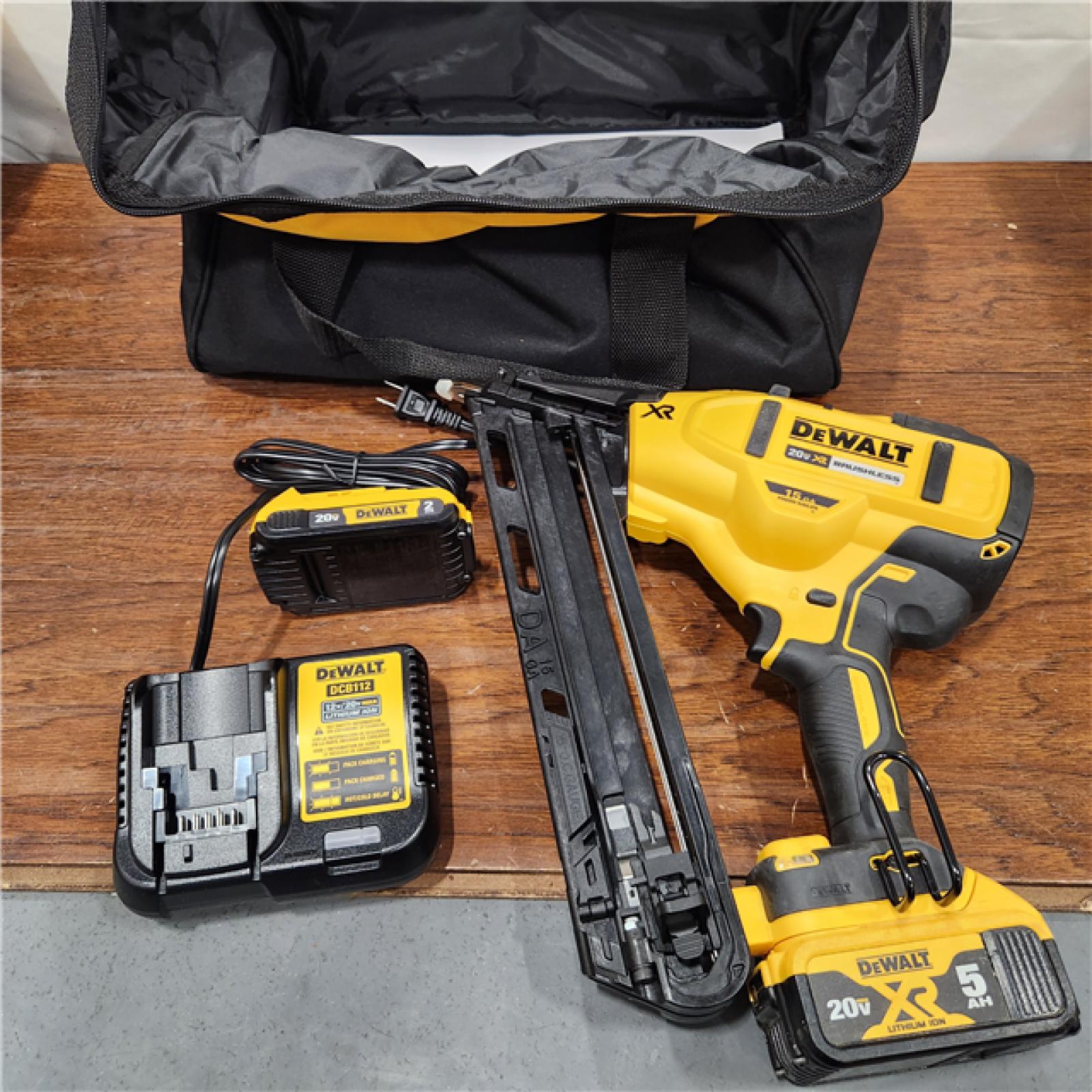 AS-IS DEWALT 20V MAX XR 15 Ga. Cordless 34 Deg Nailer 20 V