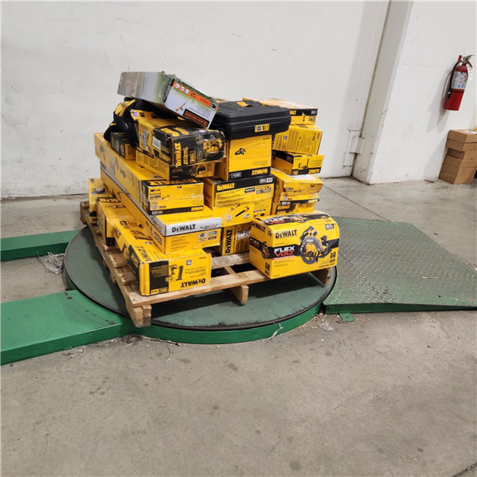 Dallas Location - As-Is DEWALT Tool Pallet