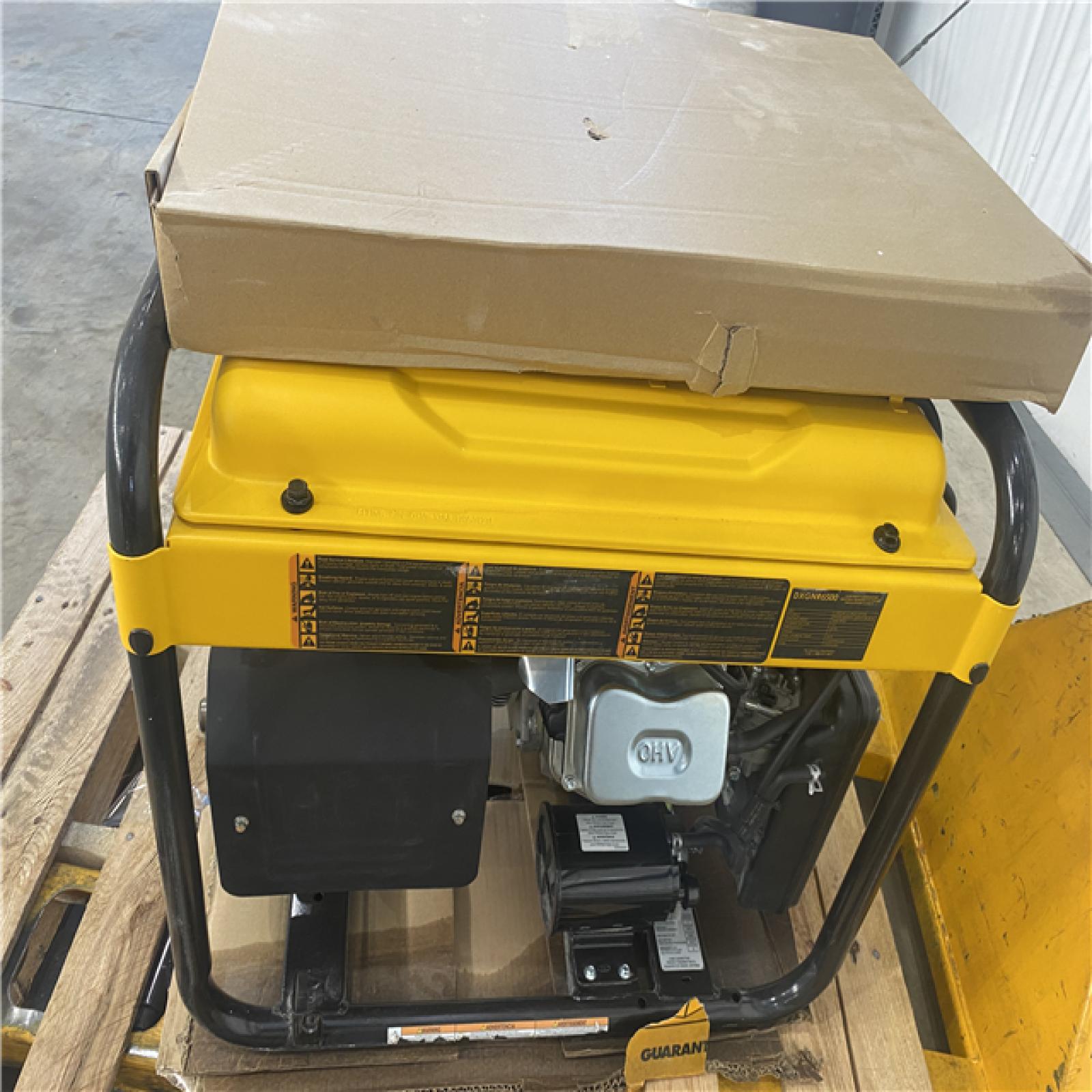 Houston Location - AS-IS Dewalt 6,500 Watt Gas Generator