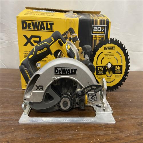 AS-IS DEWALT 20-Volt MAX 7-1/4 in. Cordless Circular Saw (Tool Only)