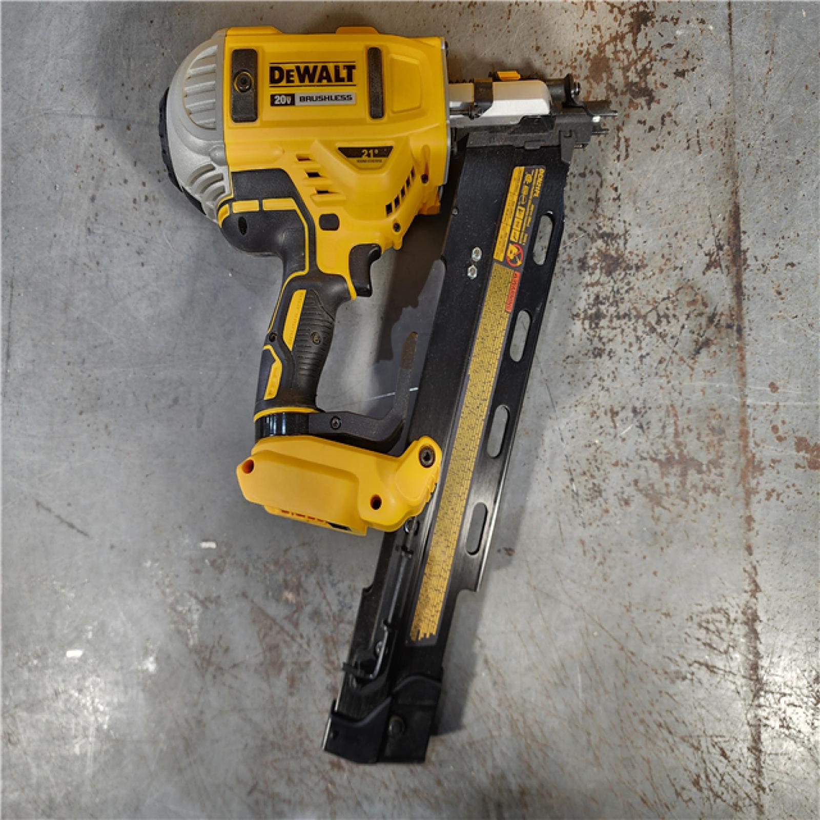 HOUSTON LOCATION - AS-IS DeWalt DCN21PLB 20V MAX 21-Degree Plastic Collated Framing Nailer (Bare Tool)