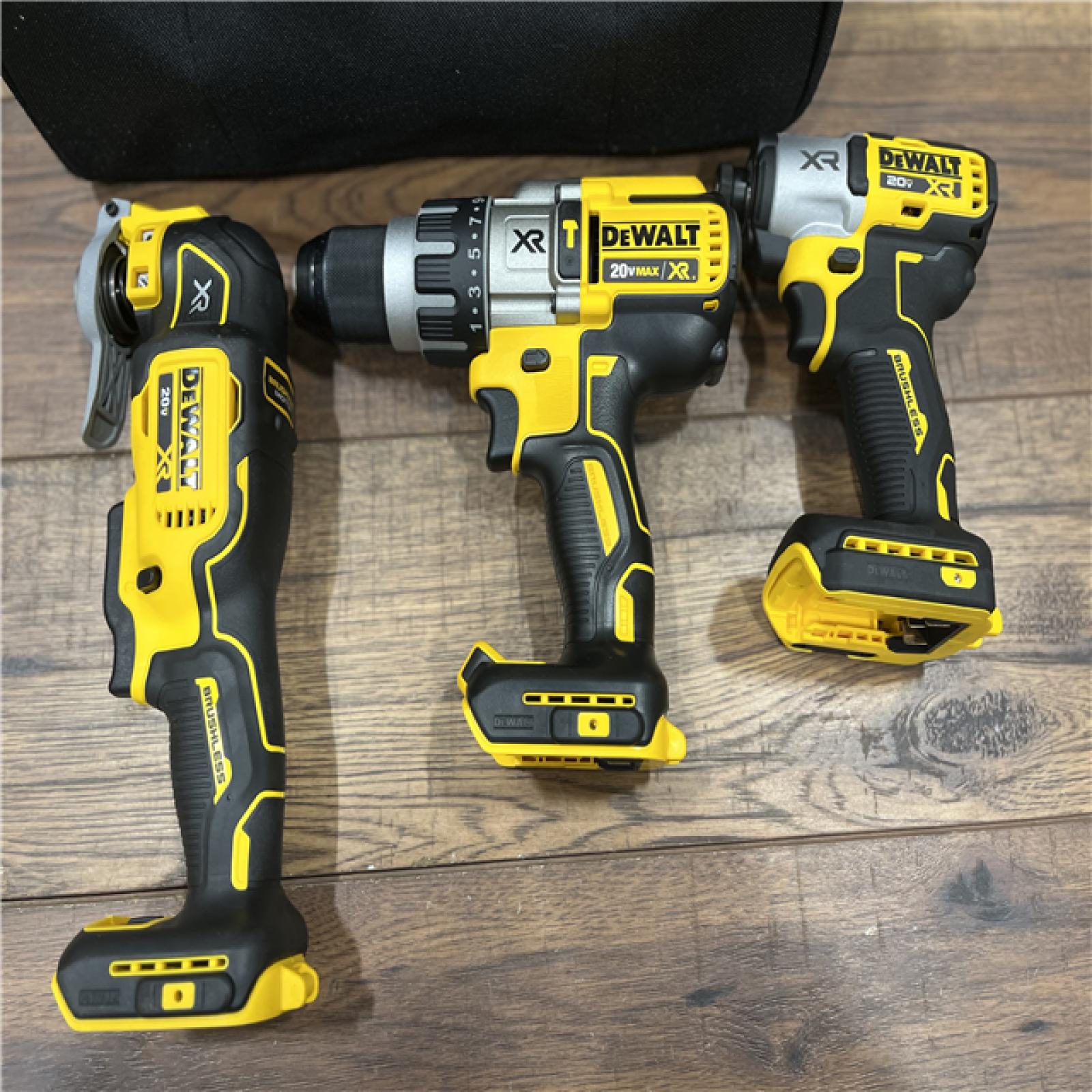 AS-IS DEWALT 20-Volt Lithium-Ion Cordless 3-Tool Combo Kit with FLEXVOLT 9 Ah and 20V 6 Ah Batteries and Charger