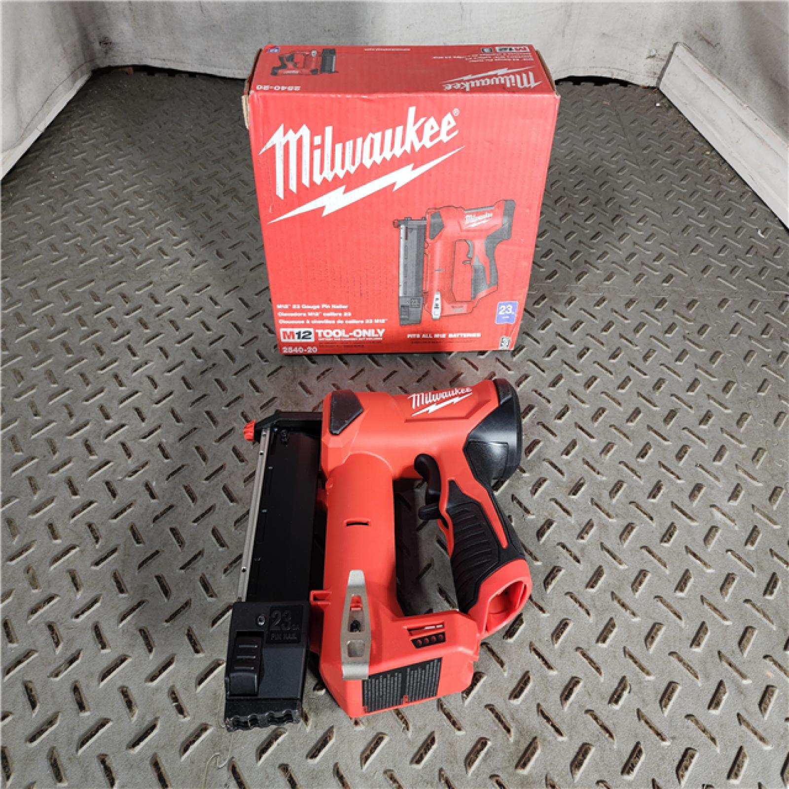 HOUSTON LOCATION - AS-IS (APPEARS LIKE NEW) Milwaukee 2540-20 12V 23 Gauge Cordless Pin Nailer (Tool Only)