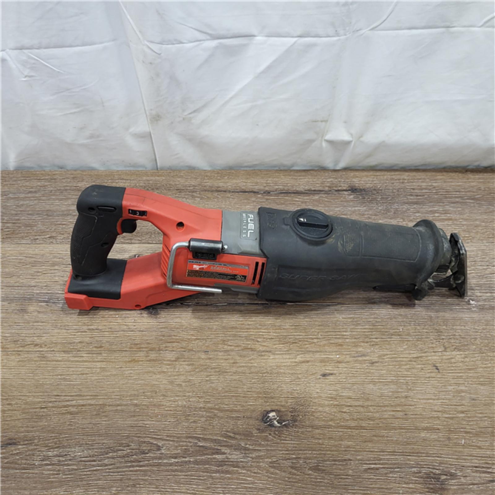 AS-IS Milwaukee M18 Fuel 18V Brushless Super Sawzall Reciprocating Saw 2722-20 (Bare Tool)