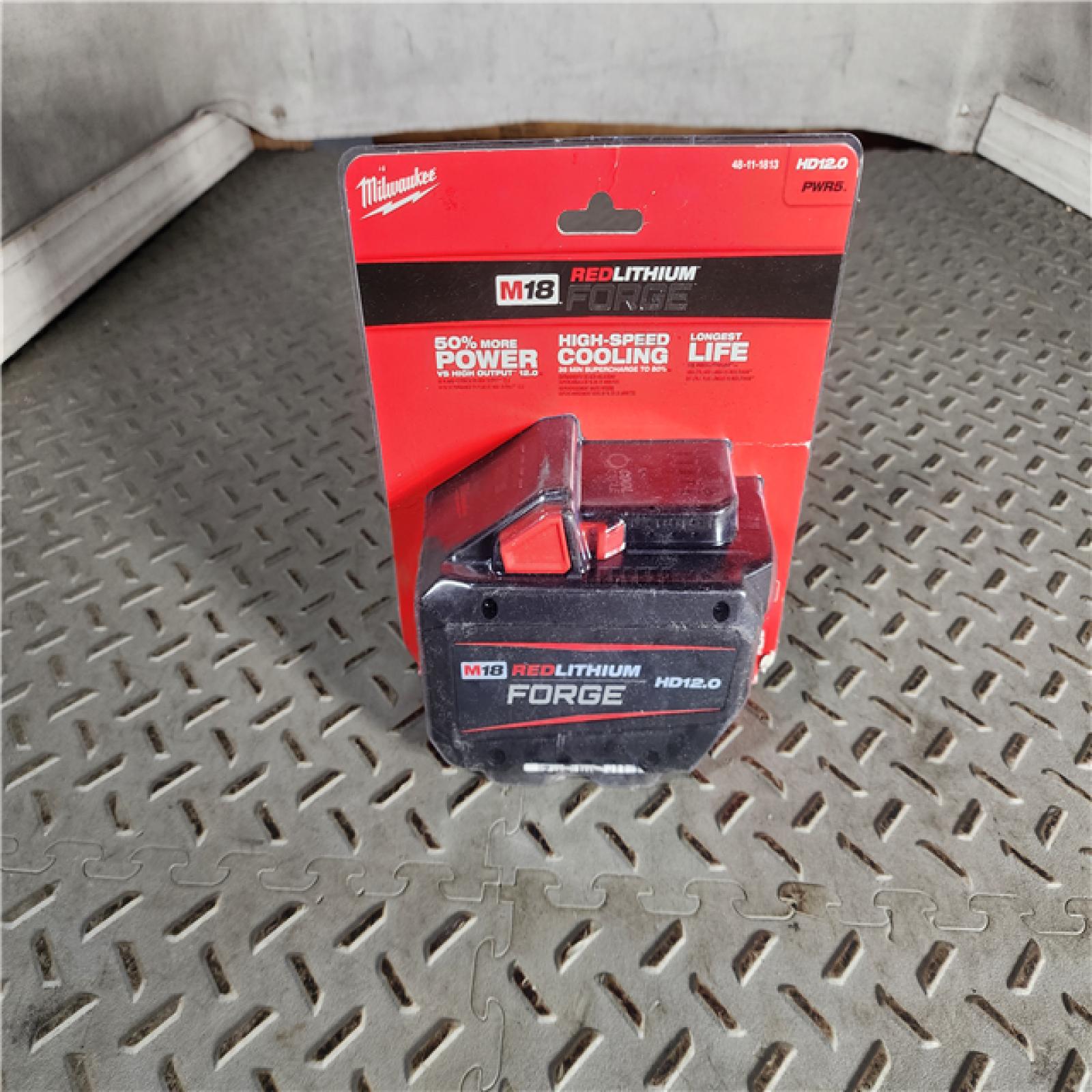 HOUSTON LOCATION - AS-IS (NEW) Milwaukee 48-11-1813 M18 REDLITHIUM FORGE High Output 12.0Ah Battery Pack