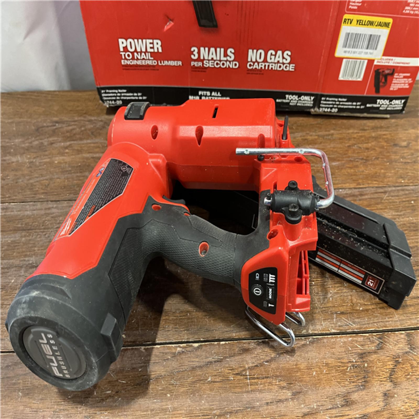 AS-ISMilwaukee 2744-20 M18 FUEL 3-1/2 in. 18-Volt 21-Degree Lithium-Ion Brushless Cordless Framing Nailer (Tool-Only) (Refurbished)