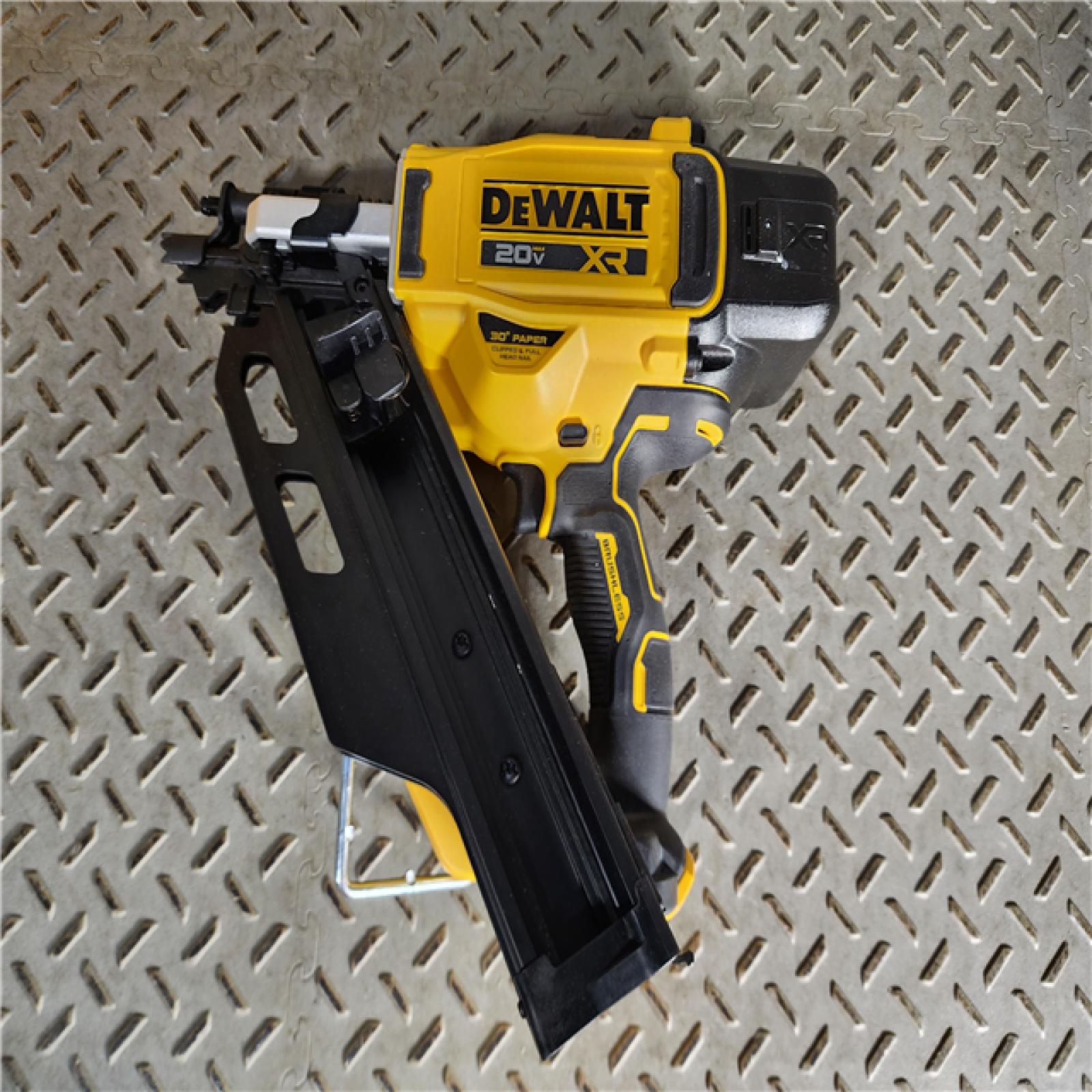 HOUSTON LOCATION - AS-IS 20-Volt 30° Cordless Framing Nailer (Tool-Only)