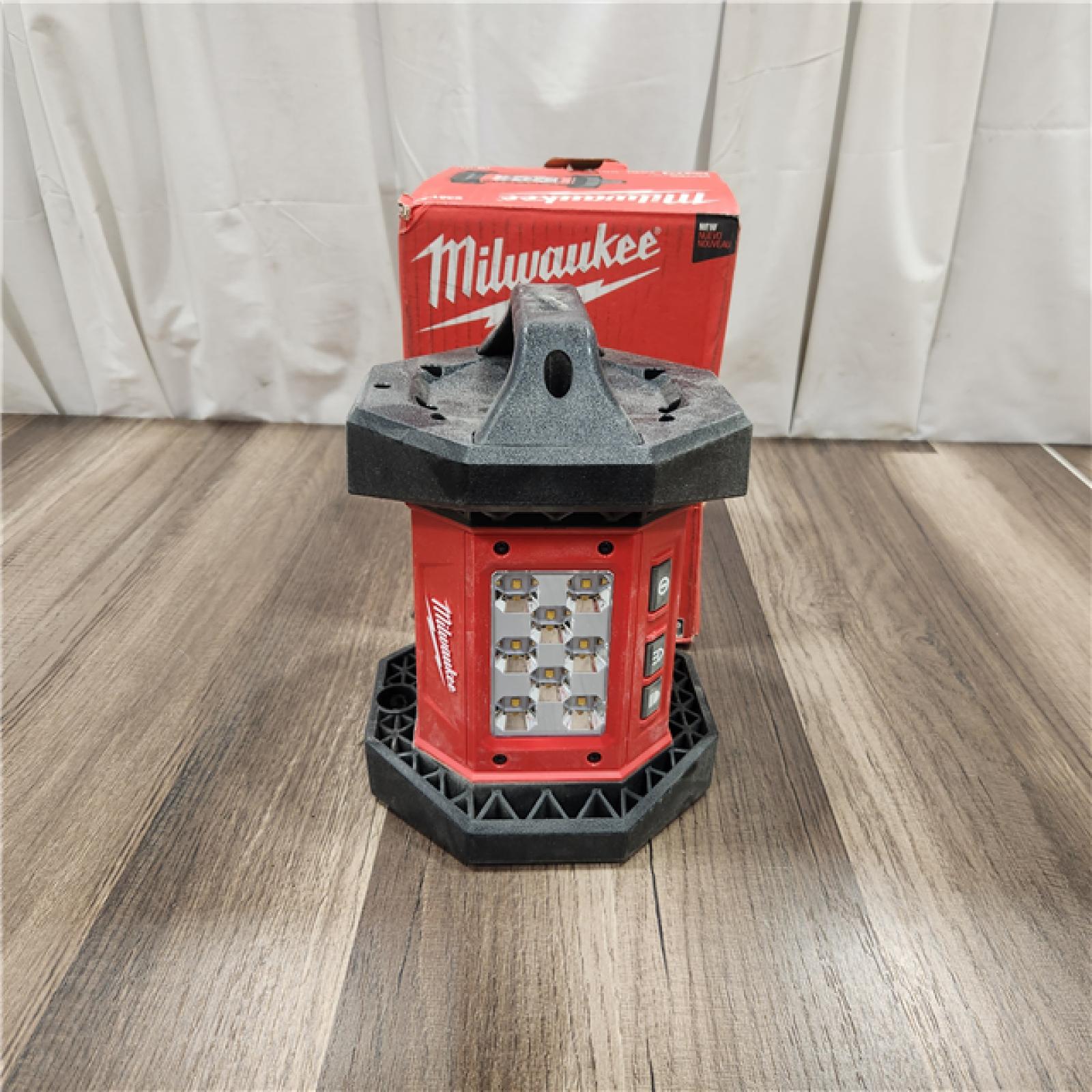 AS IS Milwaukee Cordless 1500 Lumens LED Flood Light (Tool-Only)