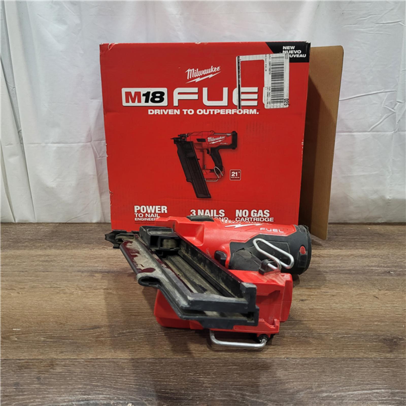 AS-IS Milwaukee 2744-20 M18 FUEL 21-Degree Cordless Framing Nailer (Tool Only)