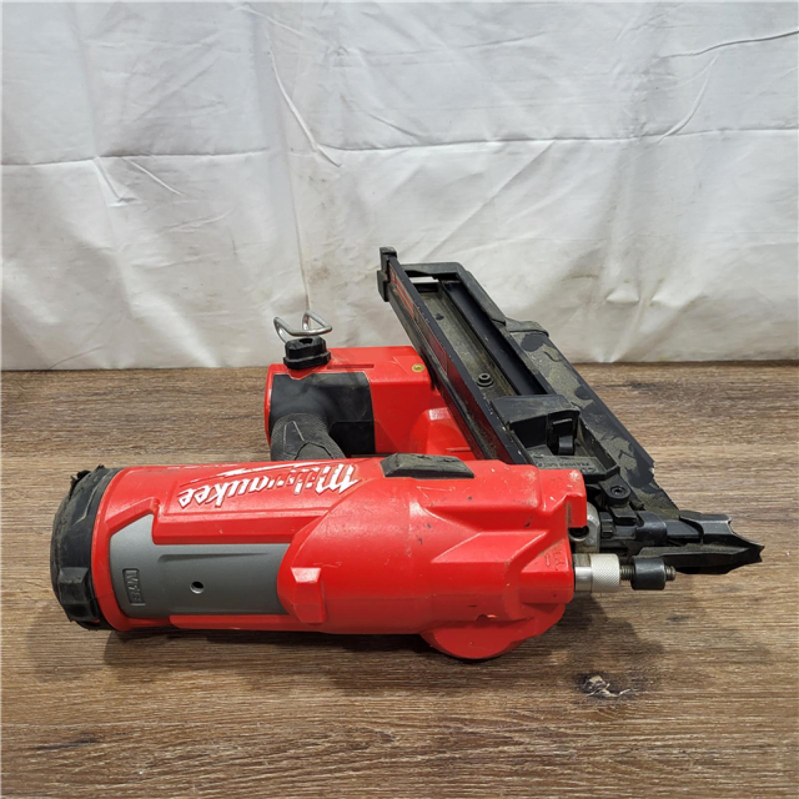 AS-IS Milwaukee 2744-20 M18 FUEL 21-Degree Cordless Framing Nailer (Tool Only)