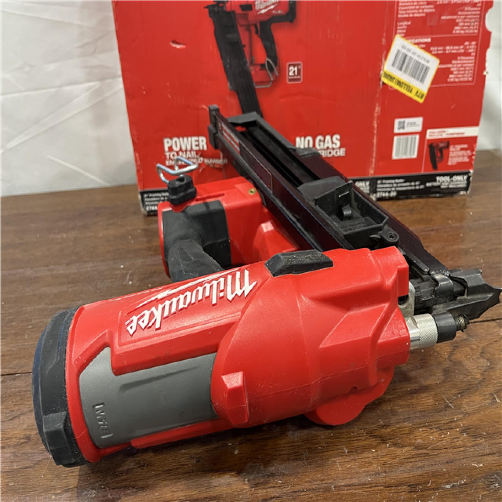 AS-ISMilwaukee 2744-20 M18 FUEL 3-1/2 in. 18-Volt 21-Degree Lithium-Ion Brushless Cordless Framing Nailer (Tool-Only) (Refurbished)