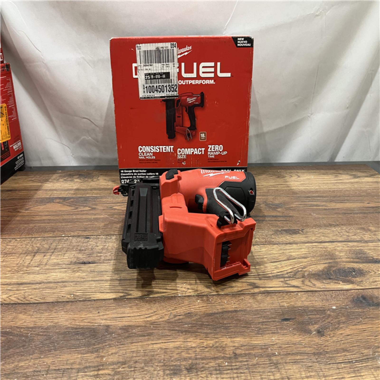 AS-IS Milwaukee M18 Fuel 18V Brushless 18-Gauge Brad Nailer 2746-20 (Bare Tool)