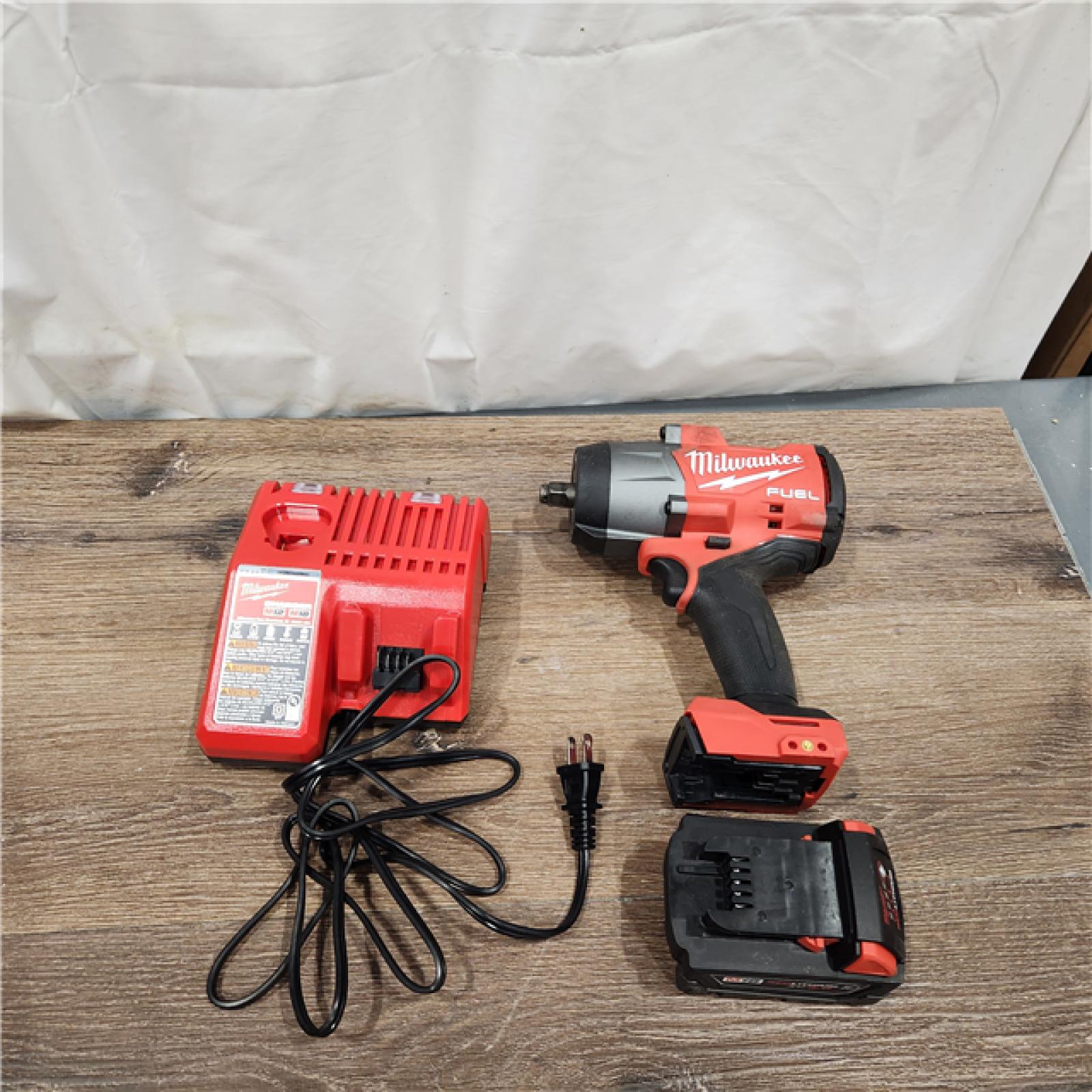 AS-IS Milwaukee M18 1/2 in. Cordless Brushless High Torque Impact Wrench Kit (Battery & Charger)