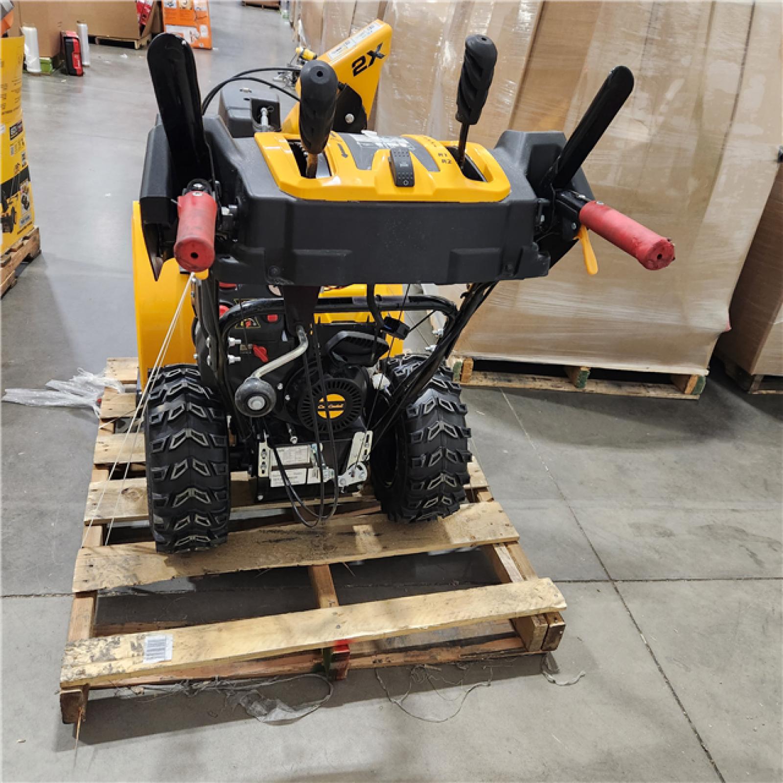 Dallas Location - As-Is Cub Cadet 2X 28 in. 272cc IntelliPower Gas Snow Blower