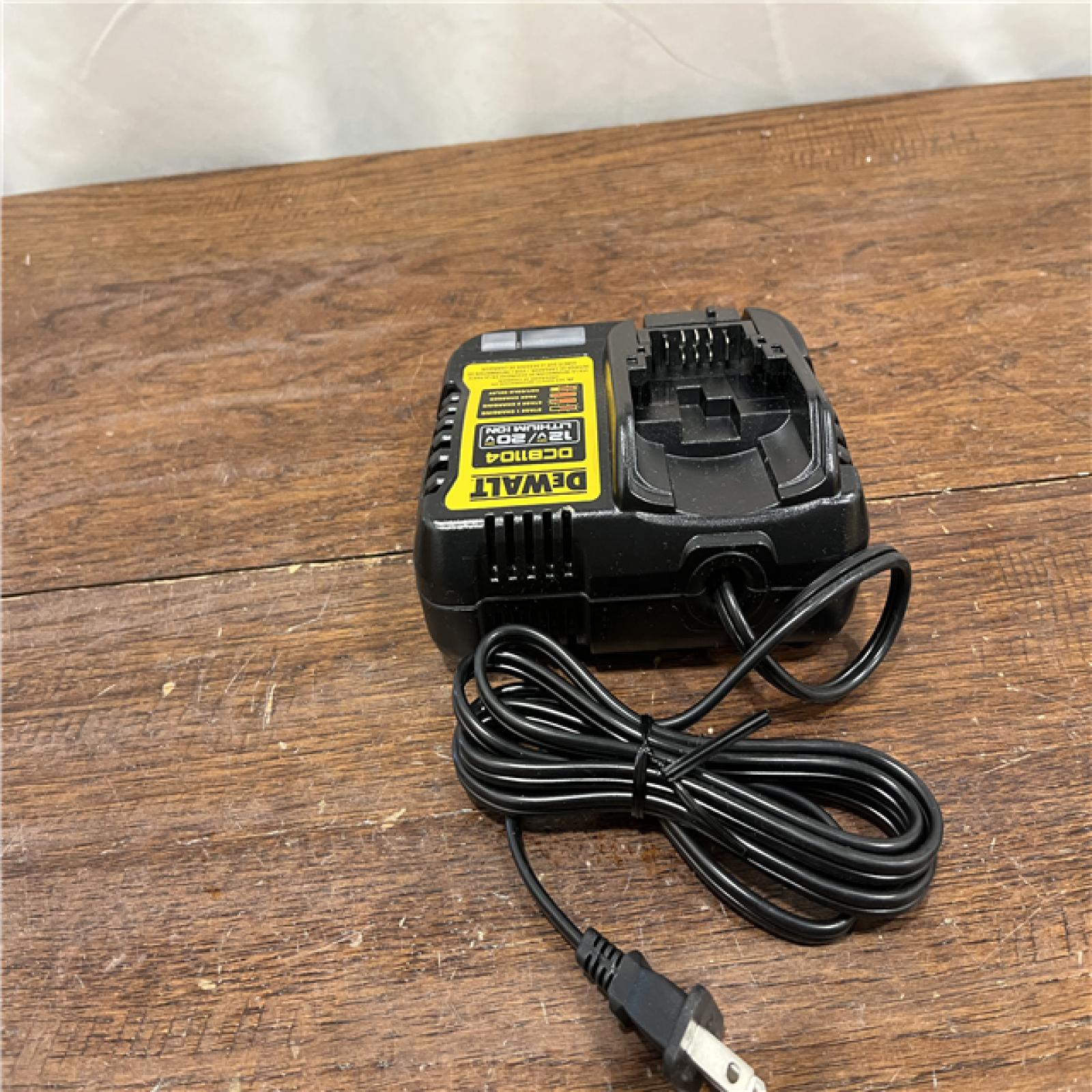 AS-ISDEWALT 20V MAX Lithium-Ion 6.0Ah and 4.0Ah Battery and Charger Starter Kit