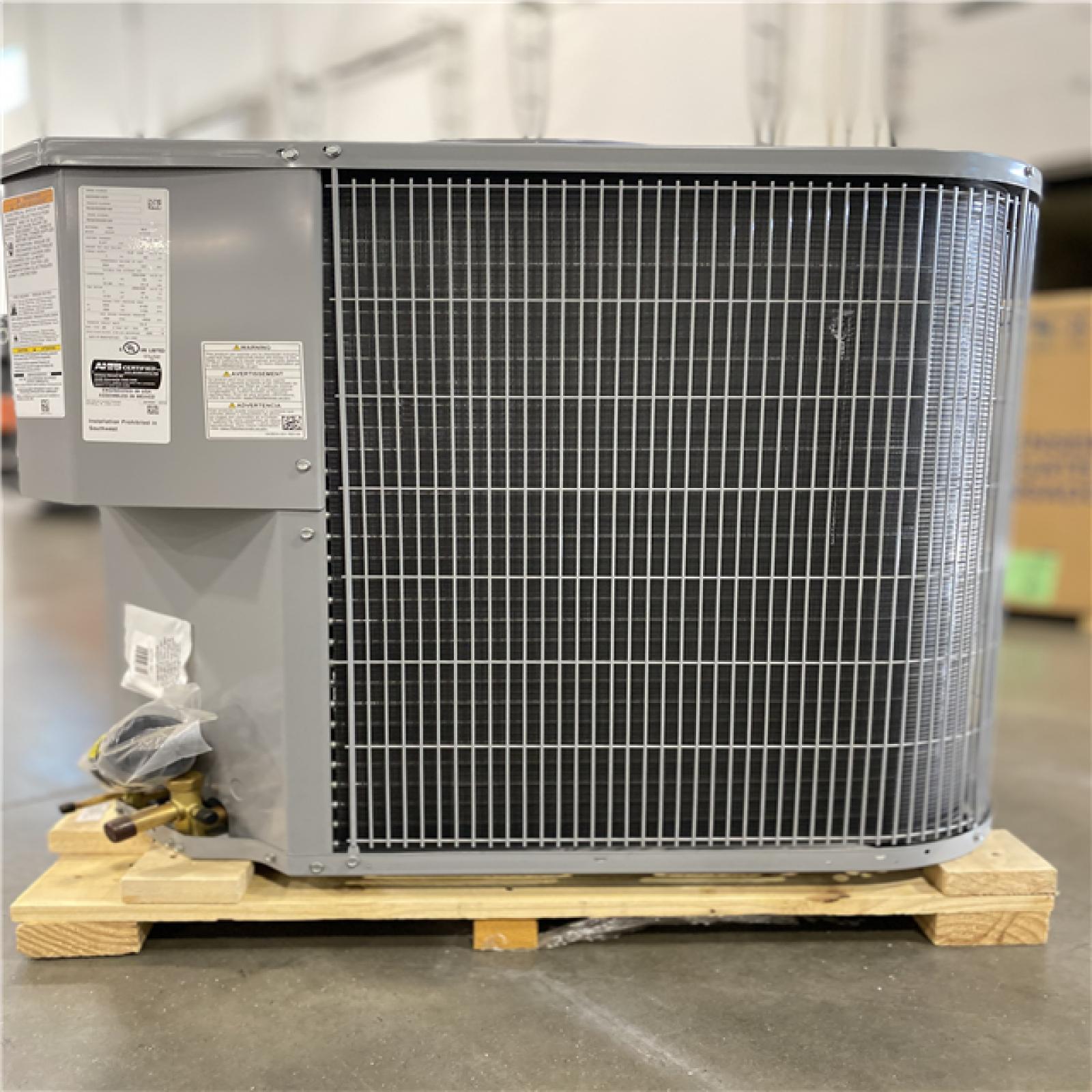 DALLAS LOCATION - Smartcomfort® by Carrier 2.5 Ton 14 SEER Condensing Unit - 2022 Model