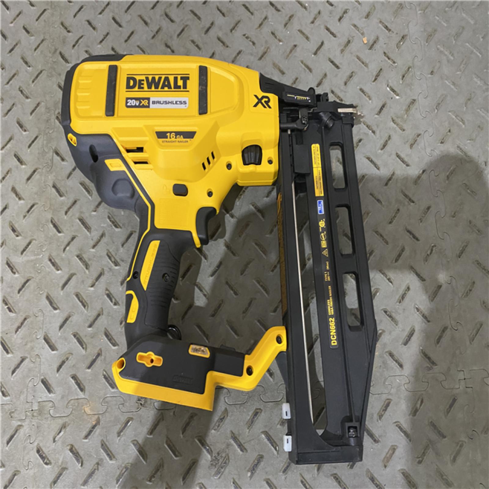 Houston location AS-IS DEWALT 20V MAX XR 16-Gauge Lithium-Ion Cordless Finish Nailer (Tool Only)