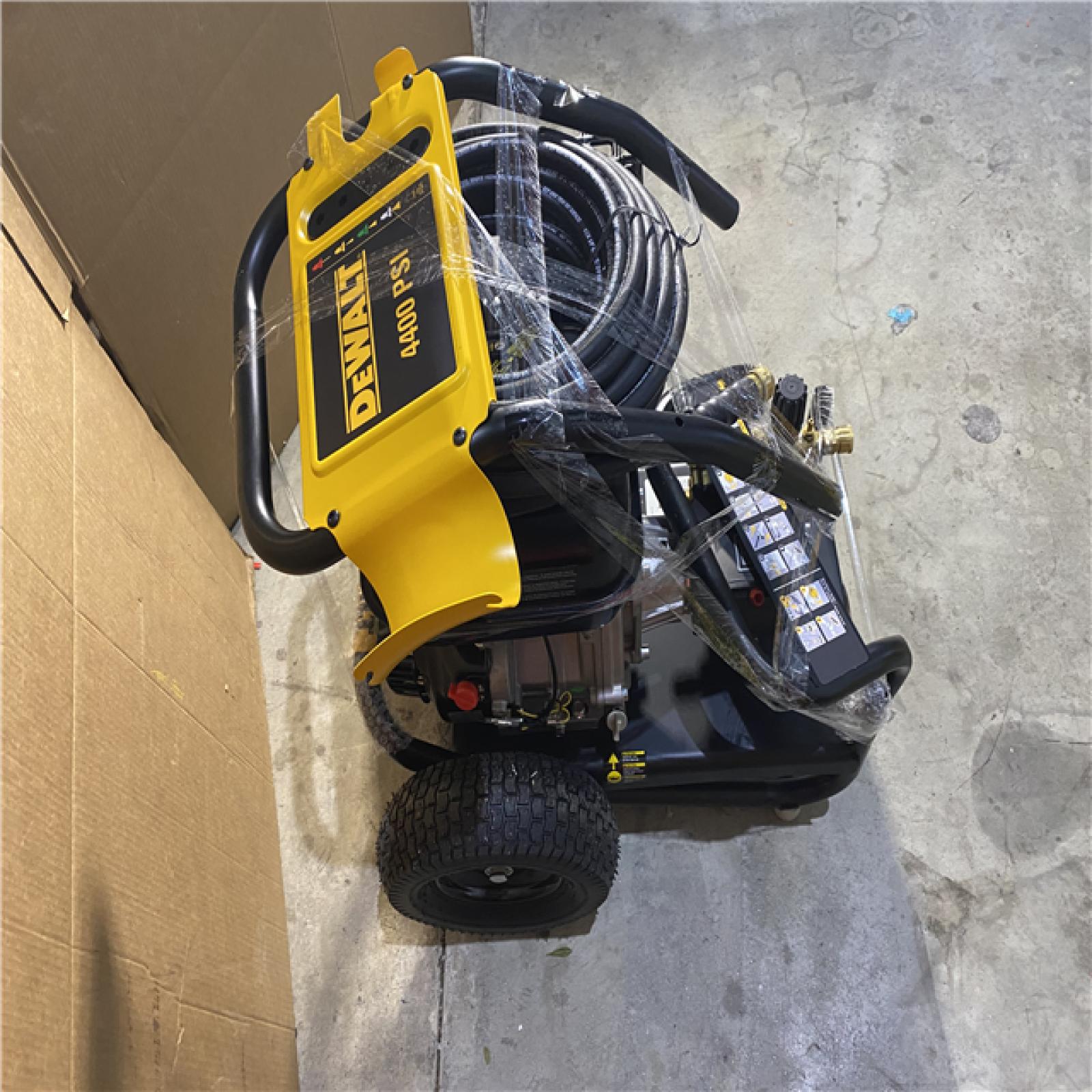 Houston location AS-IS DEWALT 4400 PSI 4.0 GPM Cold Water Gas Pressure Washer