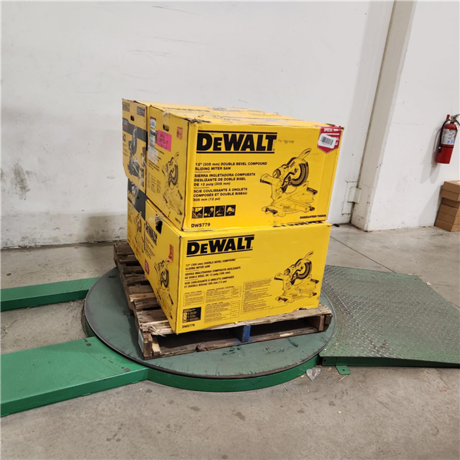 Dallas Location - As-Is DEWALT 15 Amp Corded 12 in. Double Bevel Sliding Compound Miter Saw (Lot Of 4)