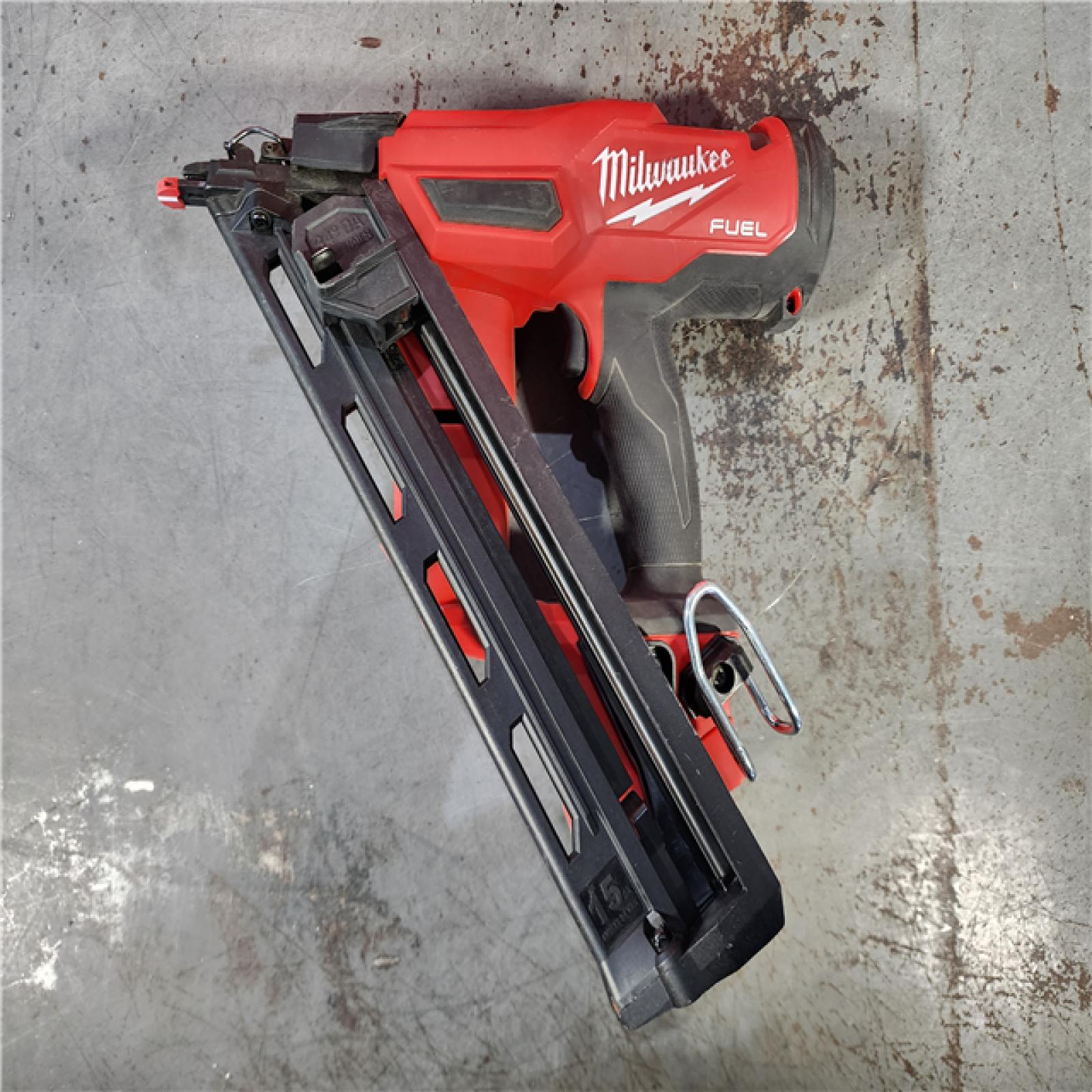 HOUSTON LOCATION - AS-IS Milwaukee 2839-20 M18 FUEL 15 Ga. 18 Volt Brushless Angled Finish Nailer (TOOL ONLY)