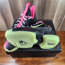 NEW! Nike LeBron Ambassador 13 'Yeezy' - Volt-Hyper Pink - SZ 10.5