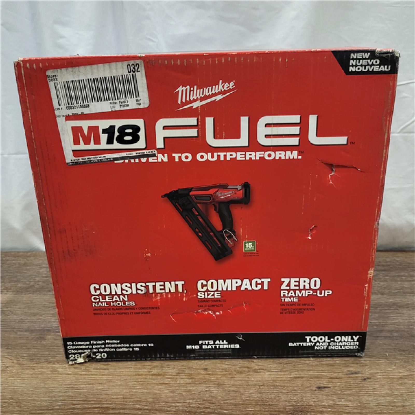 AS-IS Milwaukee 2839-20 M18 FUEL 15 Ga. 18 Volt Brushless Angled Finish Nailer