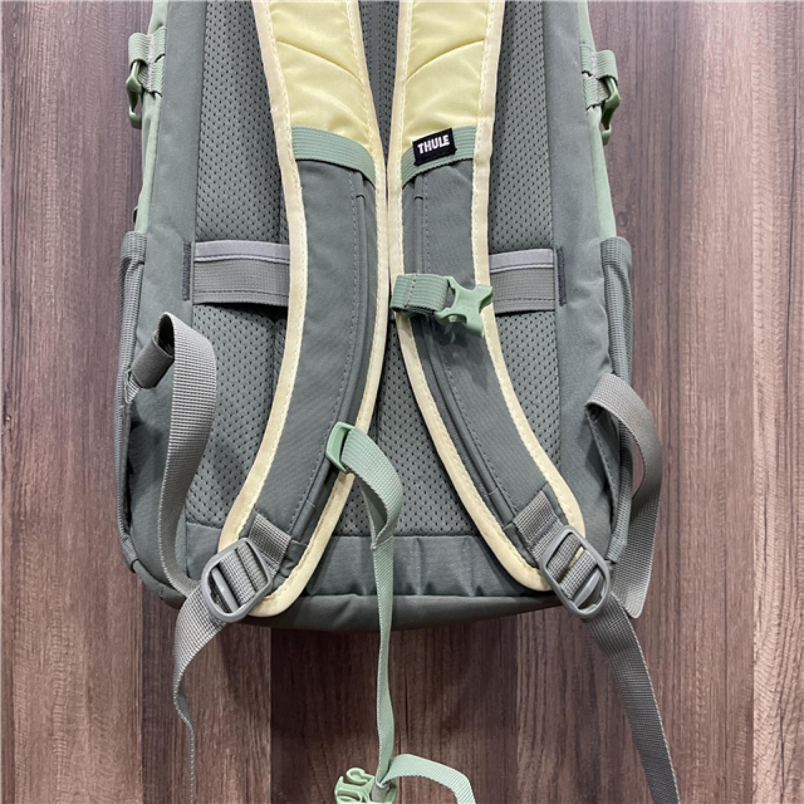 NEW !Thule EnRoute 23L Backpack Agave/Basil 3204845