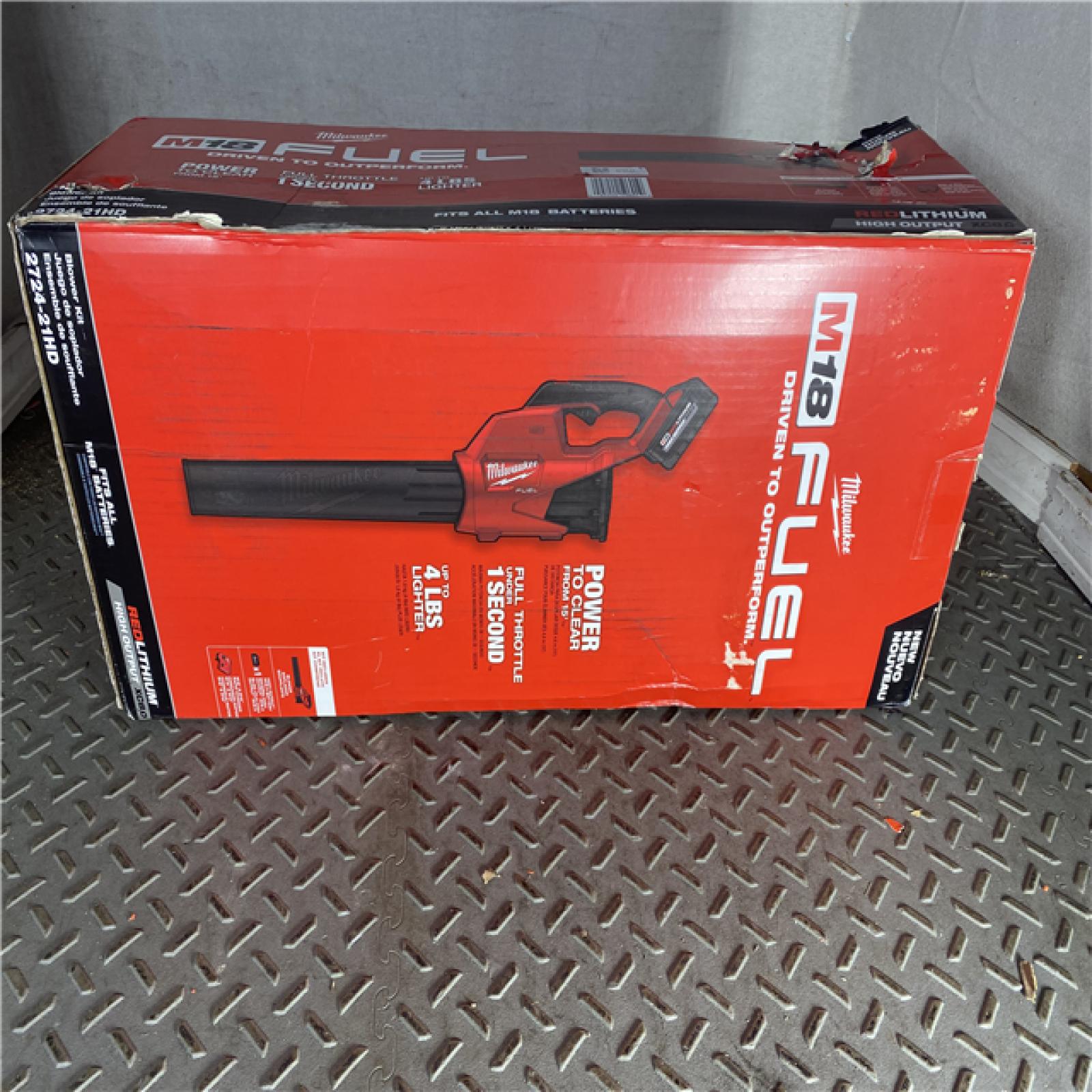 HOUSTON LOCATION - AS-IS M18 FUEL 120 MPH 450 CFM 18V Lithium-Ion Brushless Cordless Handheld Blower Kit with 8.0 Ah Battery, Rapid Charger