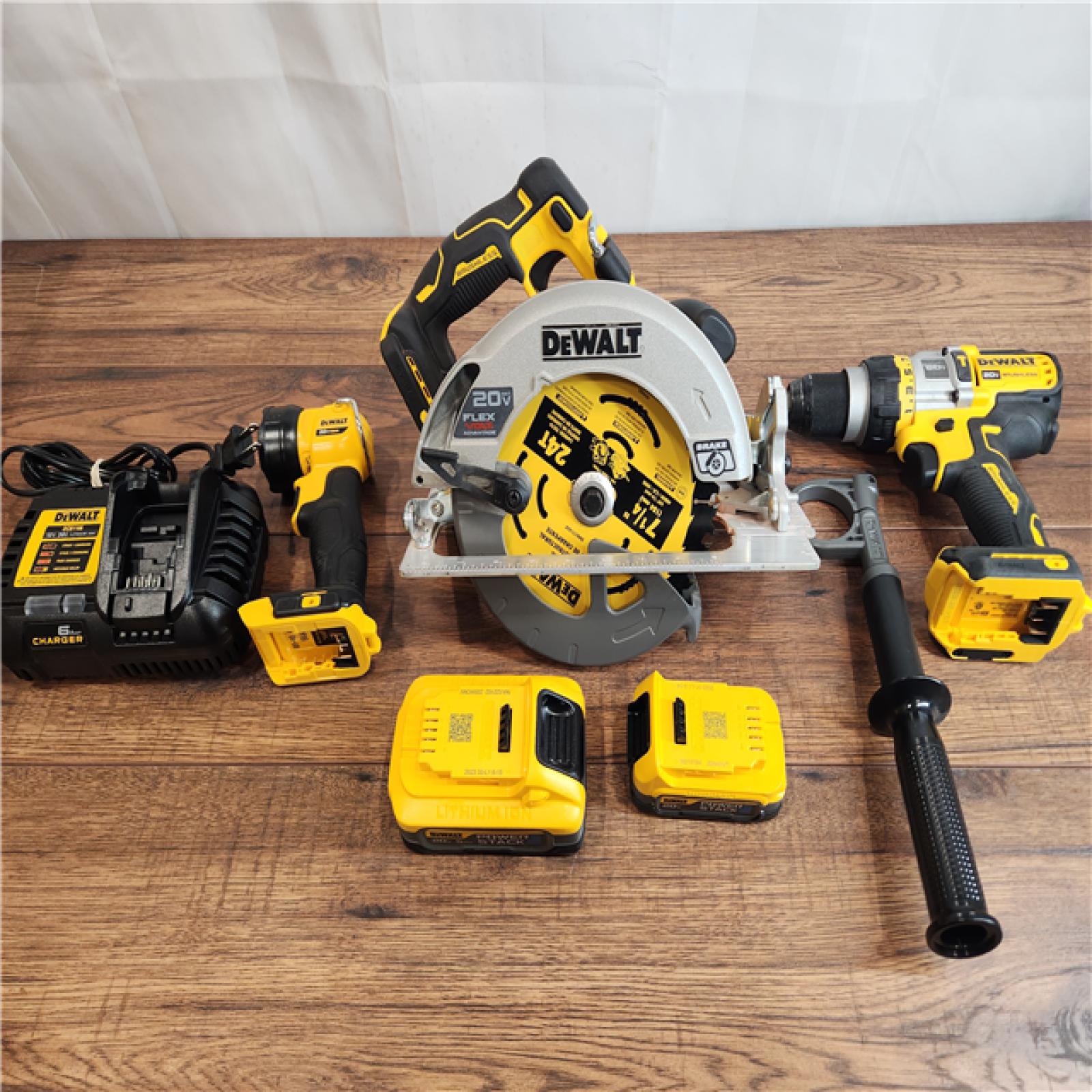 AS-IS DeWalt 20V MAX PowerStack Brushless Cordless (3-Tool) Combo Kit