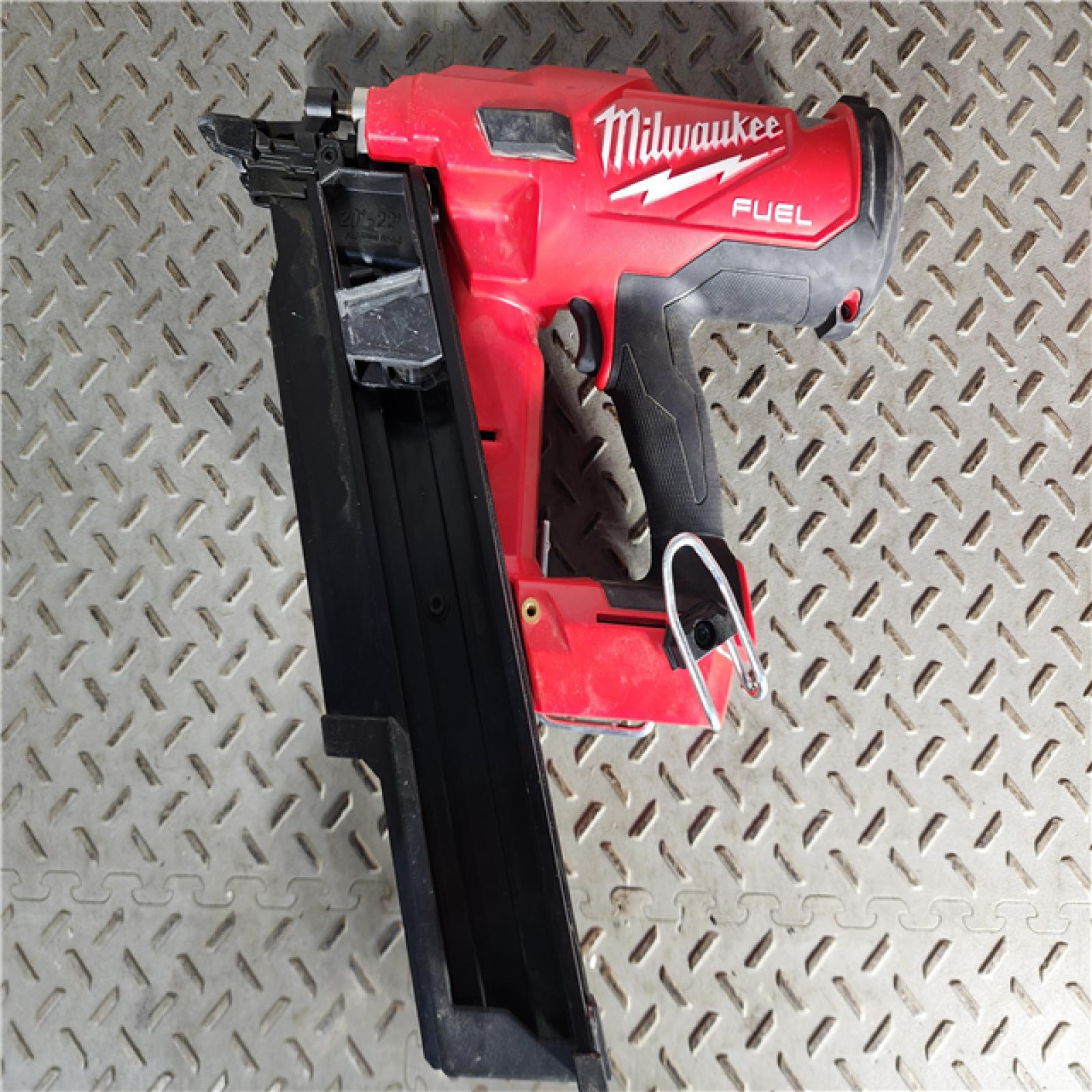 HOUSTON LOCATION - AS-IS Milwaukee 2744-20 M18 FUEL 21-Degree Cordless Framing Nailer (Tool Only)