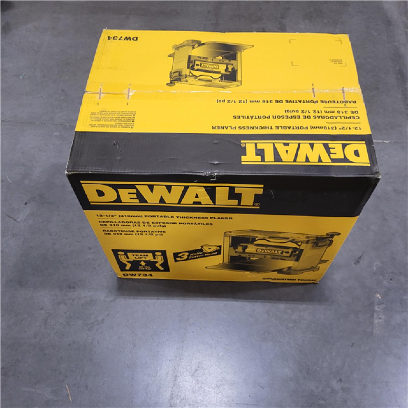 NEW! DEWALT 15 Amp Corded 12.5 in. Bench Planer