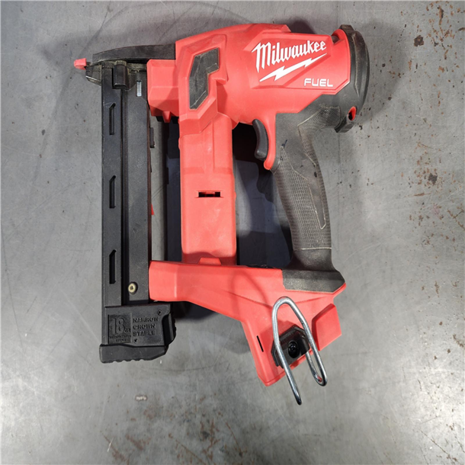 HOUSTON LOCATION - AS-IS M18 FUEL 18-Volt Lithium-Ion Brushless Cordless 18-Gauge 1/4 in. Narrow Crown Stapler (Tool-Only)