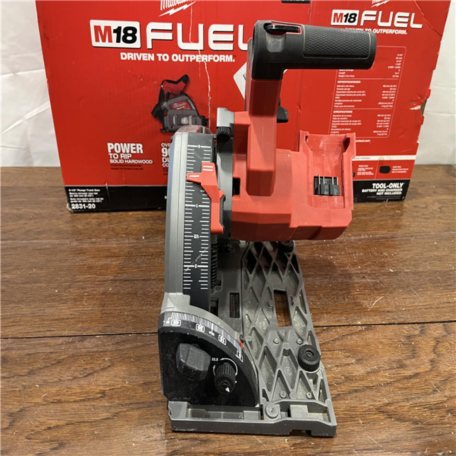 AS-ISMilwaukee M18 Fuelâ„¢ 6-1/2  Plunge Track Saw