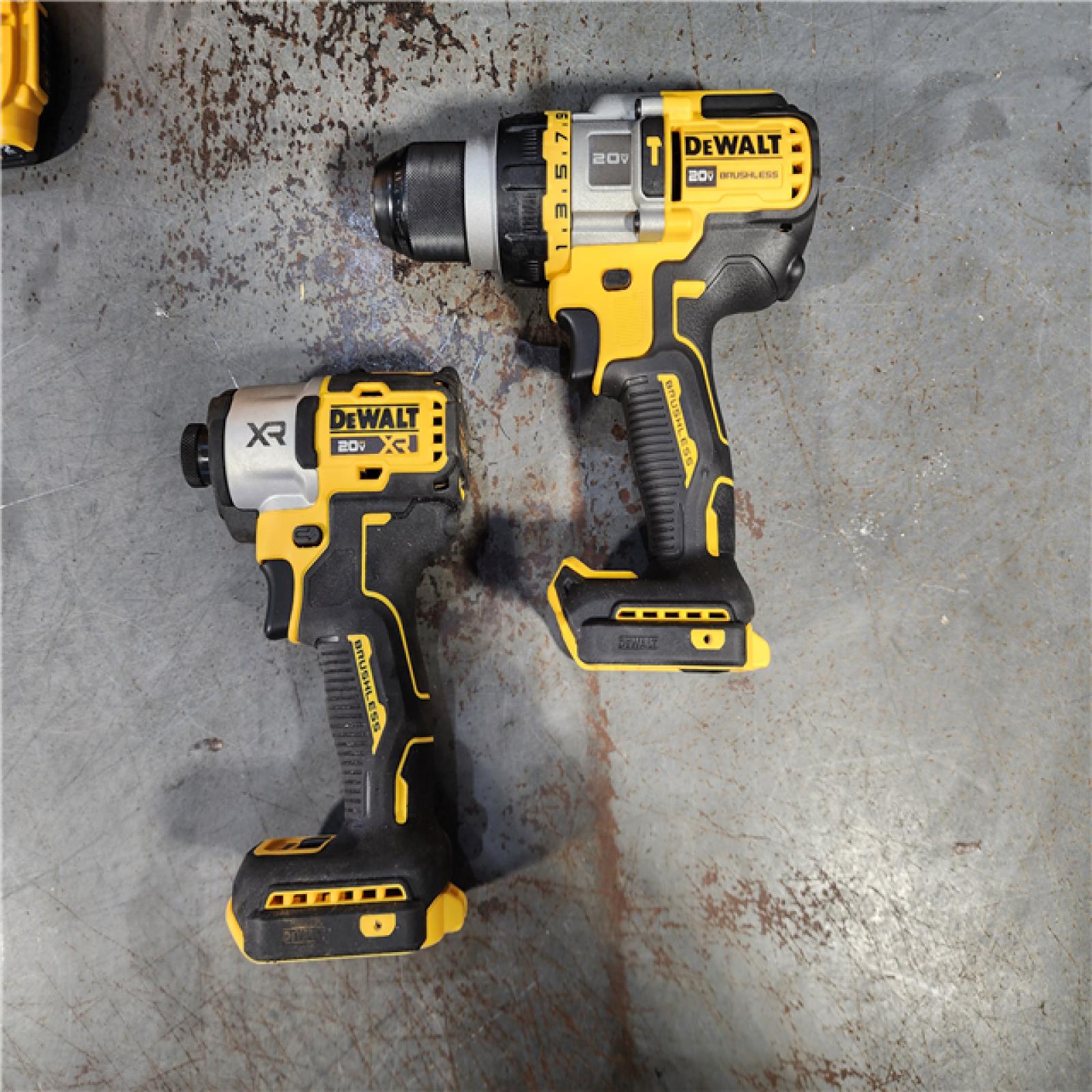 HOUSTON LOCATION - AS-IS DEWALT 20V MAX Cordless Brushless Hammer Drill/Driver 2 Tool Combo Kit with FLEXVOLT ADVANTAGE